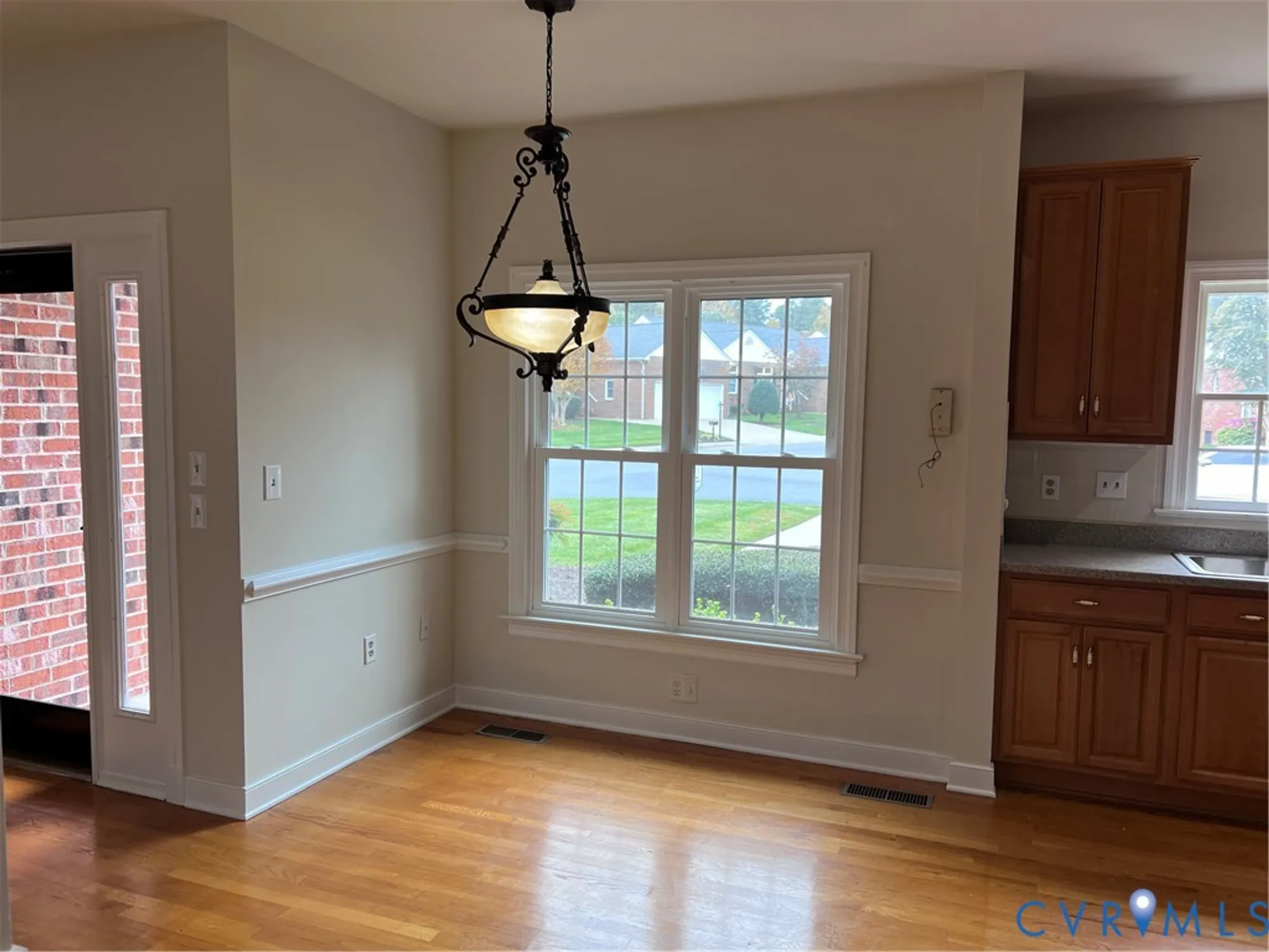 Property Slideshow image 18 of 34 | 4900 breckstone pl, North Chesterfield, VA, 23234