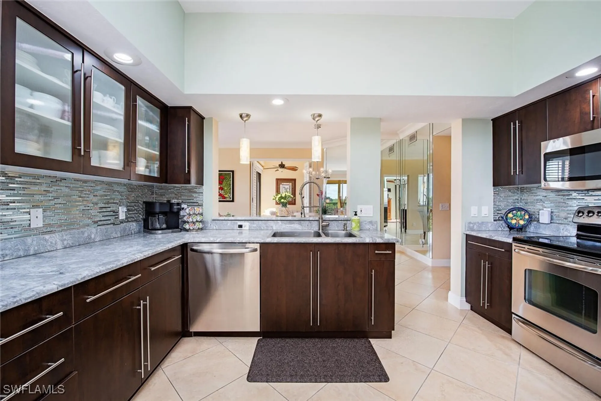 Property Slideshow image 6 of 13 | 7008 pelican bay blvd # h402, Naples, FL, 34108