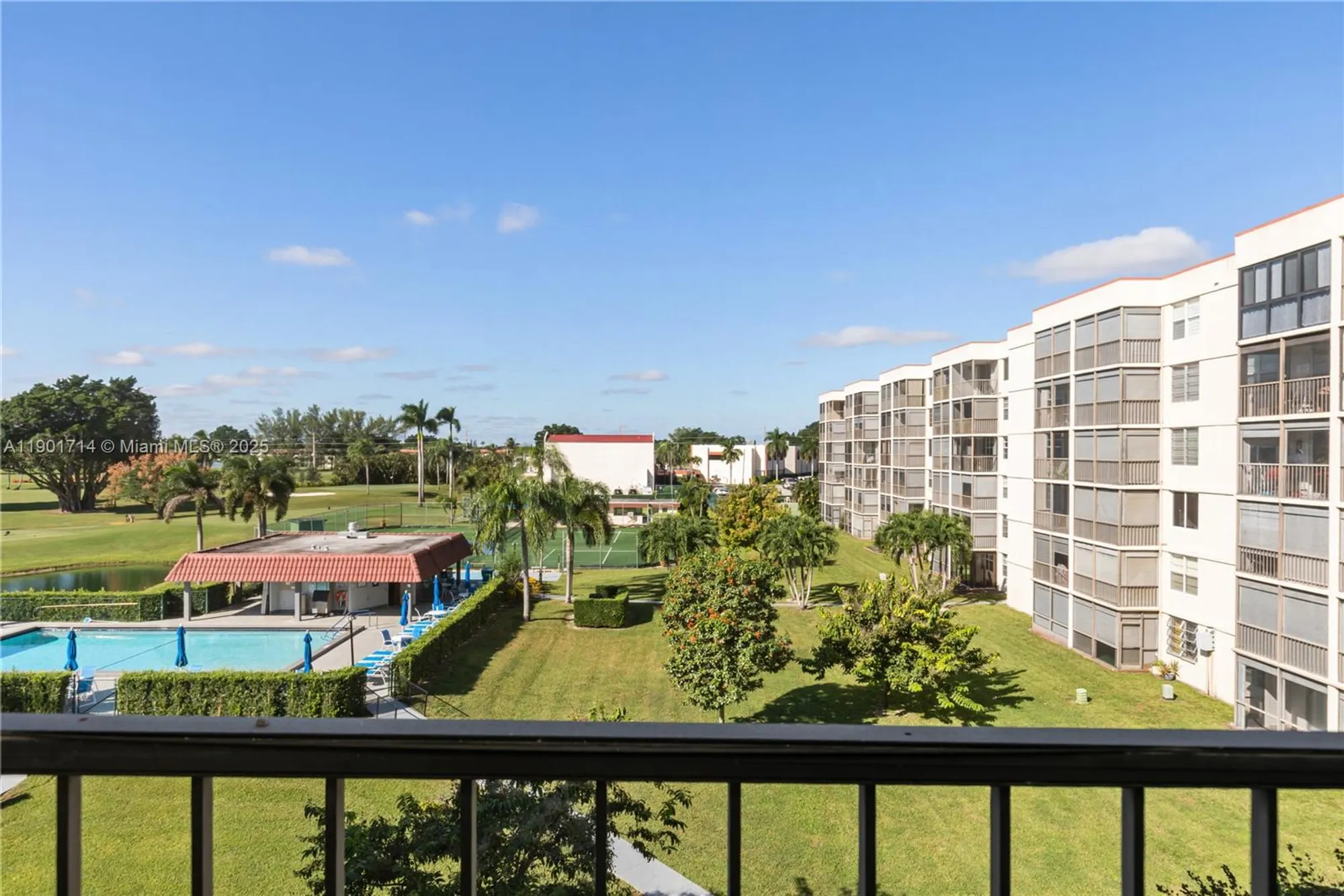 Property Slideshow image 19 of 24 | 8900 washington blvd apt 404, Pembroke Pines, FL, 33025