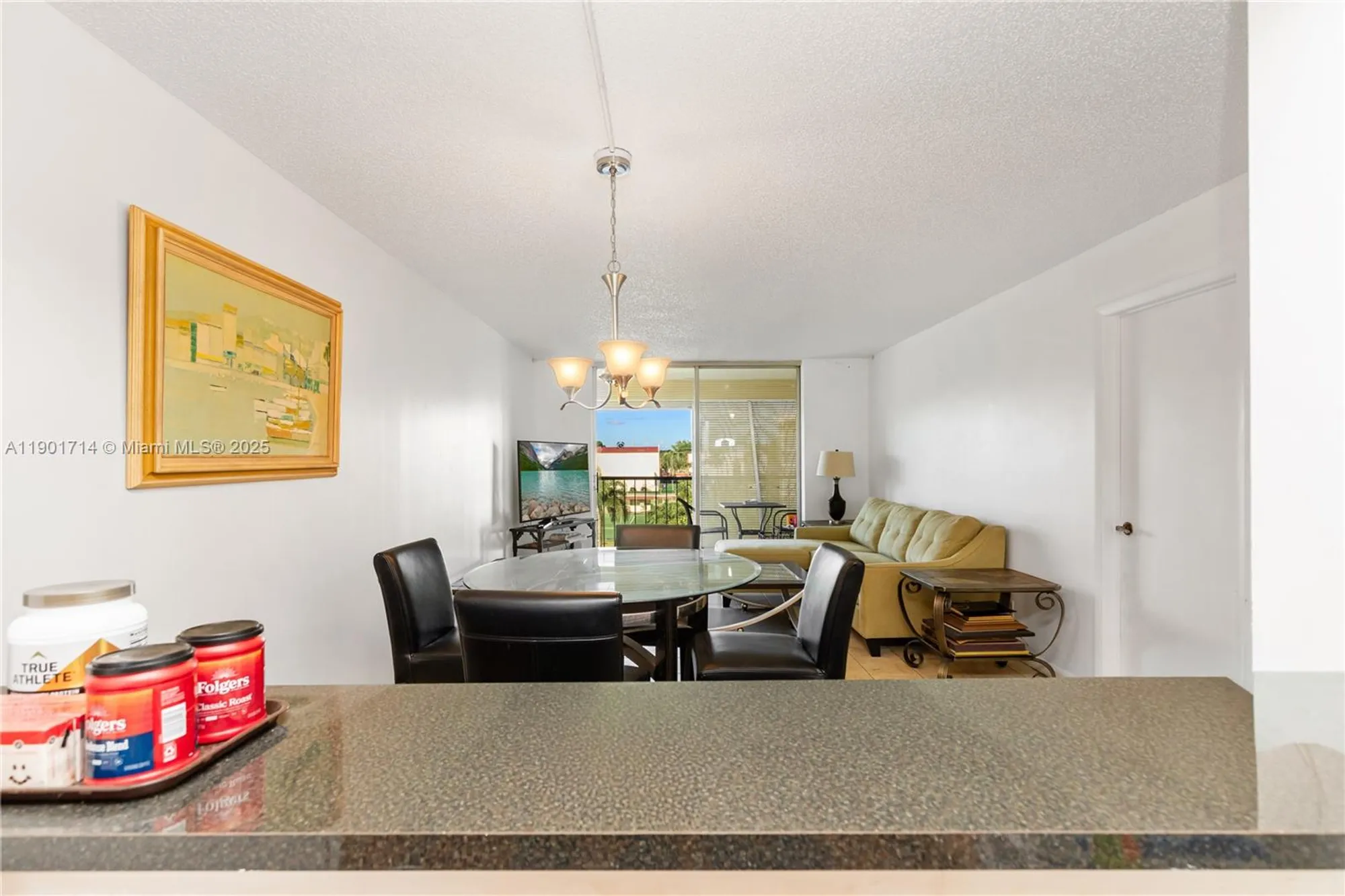 Property Slideshow image 10 of 24 | 8900 washington blvd apt 404, Pembroke Pines, FL, 33025
