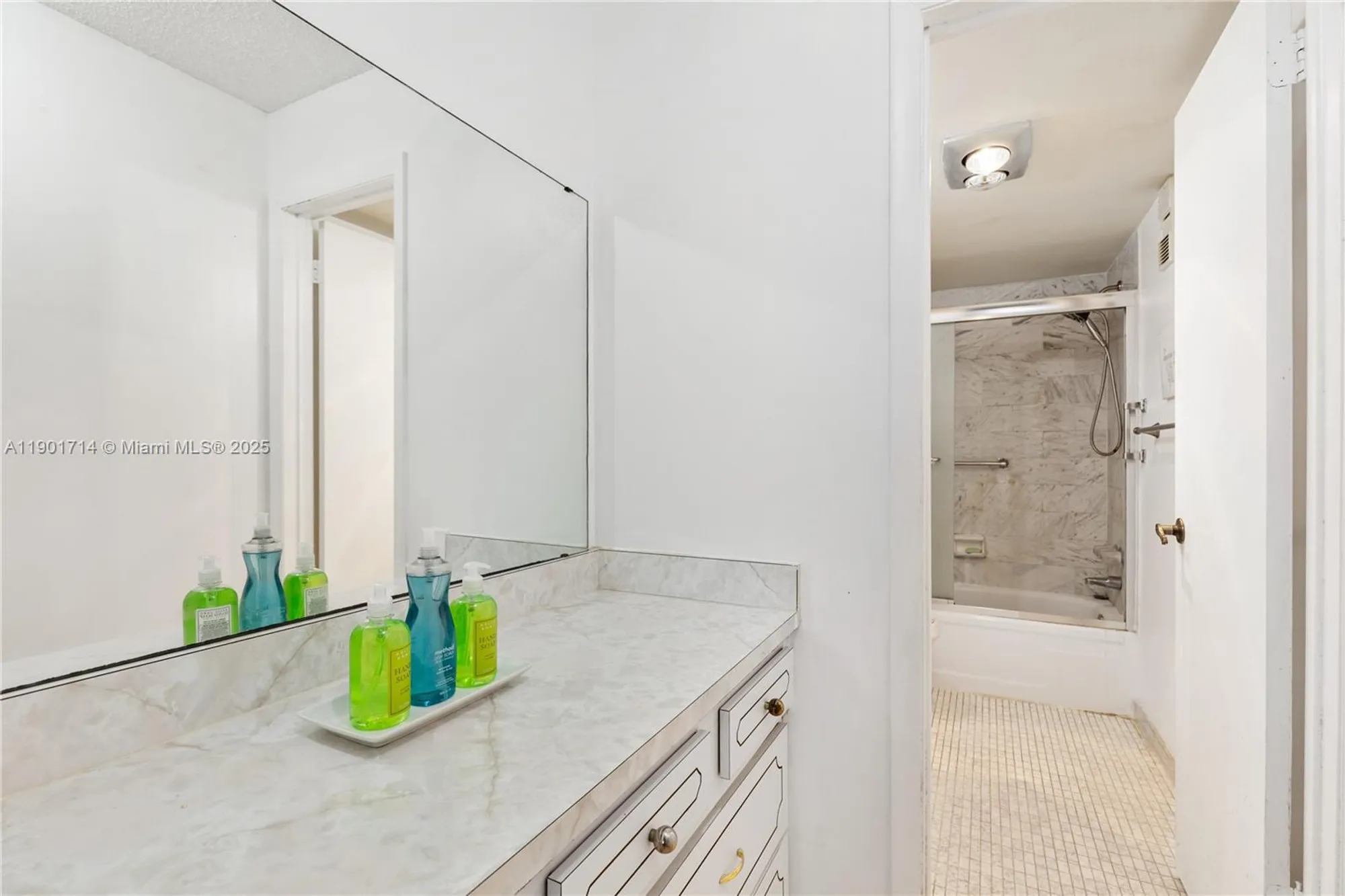 Property Slideshow image 13 of 24 | 8900 washington blvd apt 404, Pembroke Pines, FL, 33025
