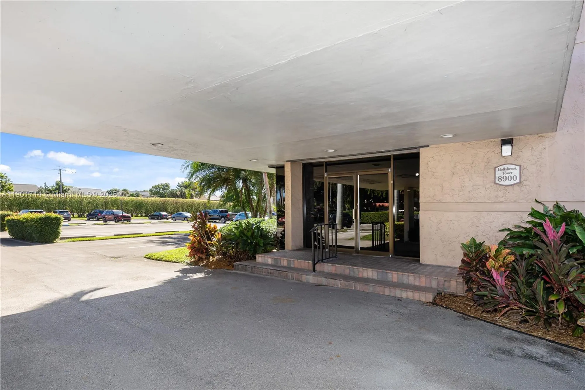 Property Slideshow image 23 of 24 | 8900 washington blvd apt 404, Pembroke Pines, FL, 33025