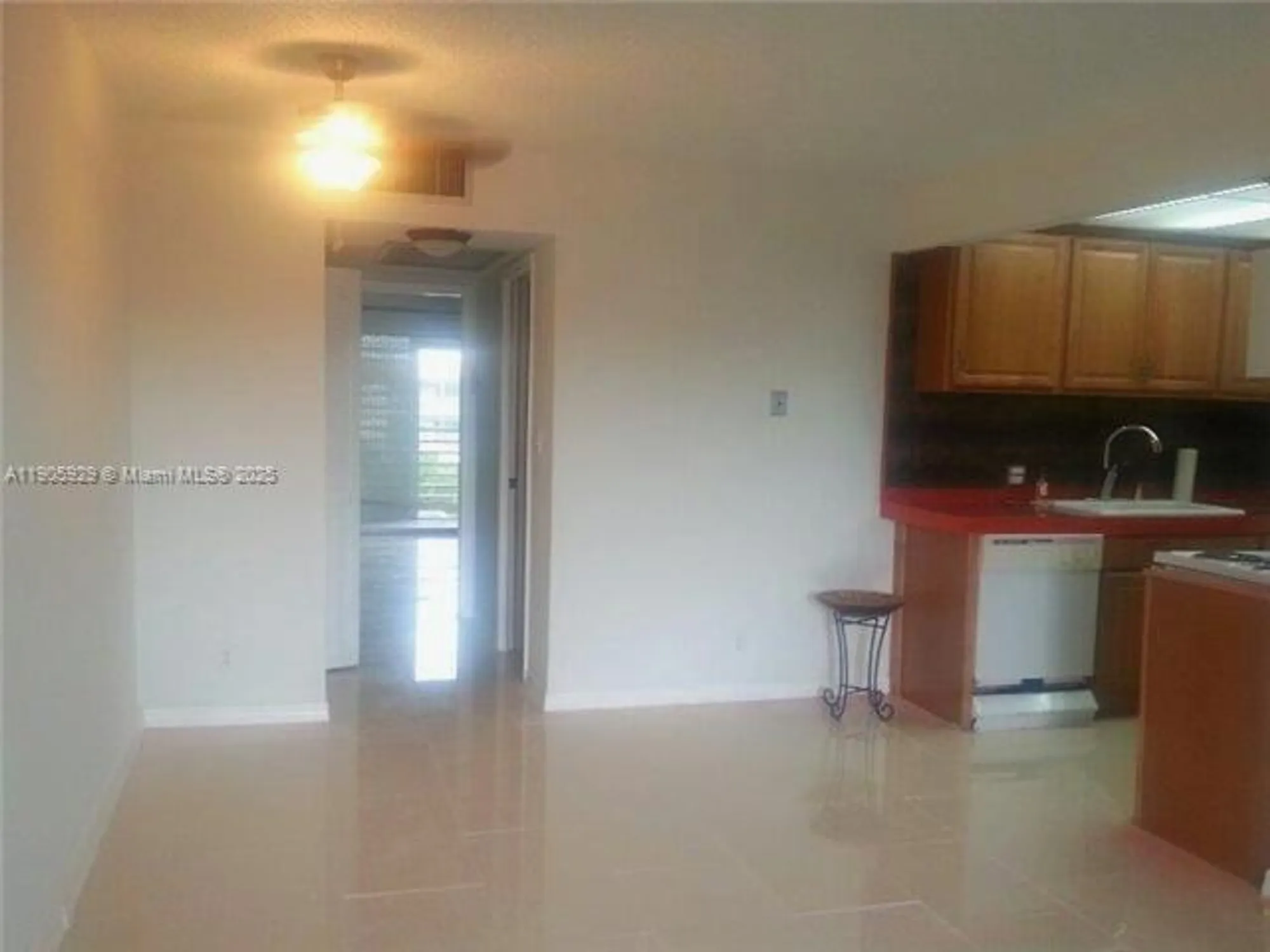 Property Slideshow image 7 of 13 | 2405 antigua cir e4, Coconut Creek, FL, 33066