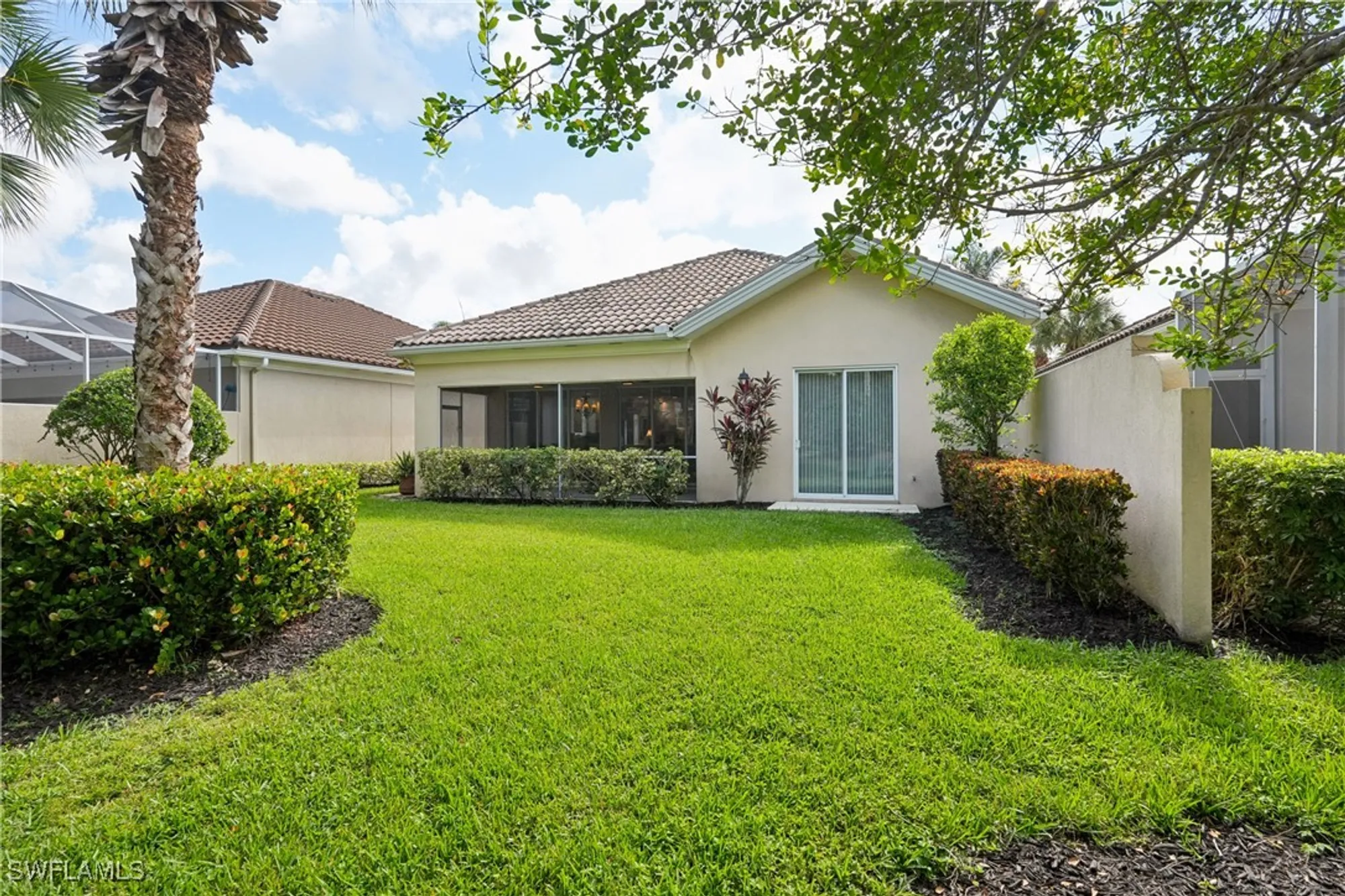 Property Slideshow image 2 of 46 | 15330 bonefish trl, Bonita Springs, FL, 34135