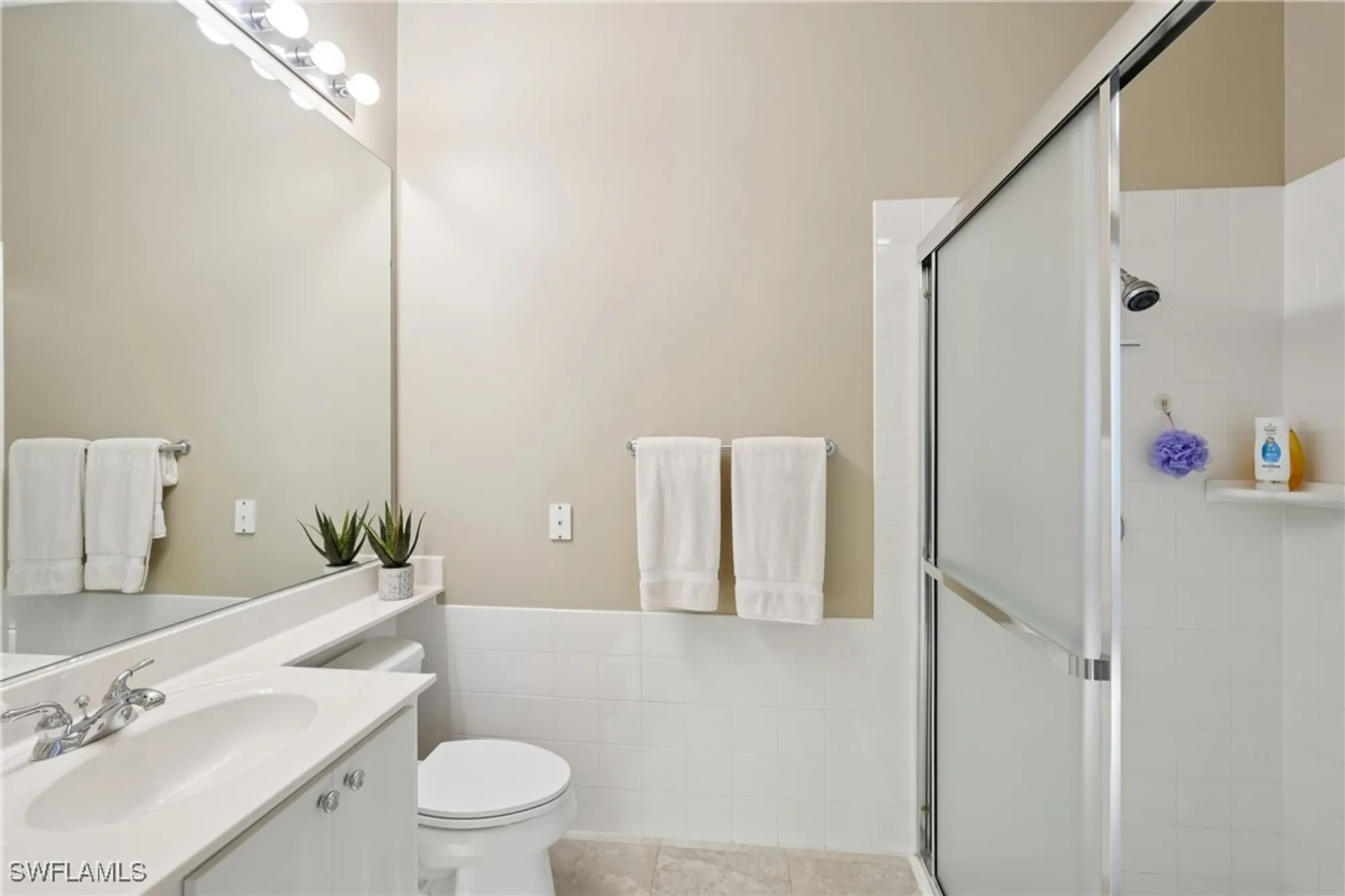 Property Slideshow image 23 of 46 | 15330 bonefish trl, Bonita Springs, FL, 34135