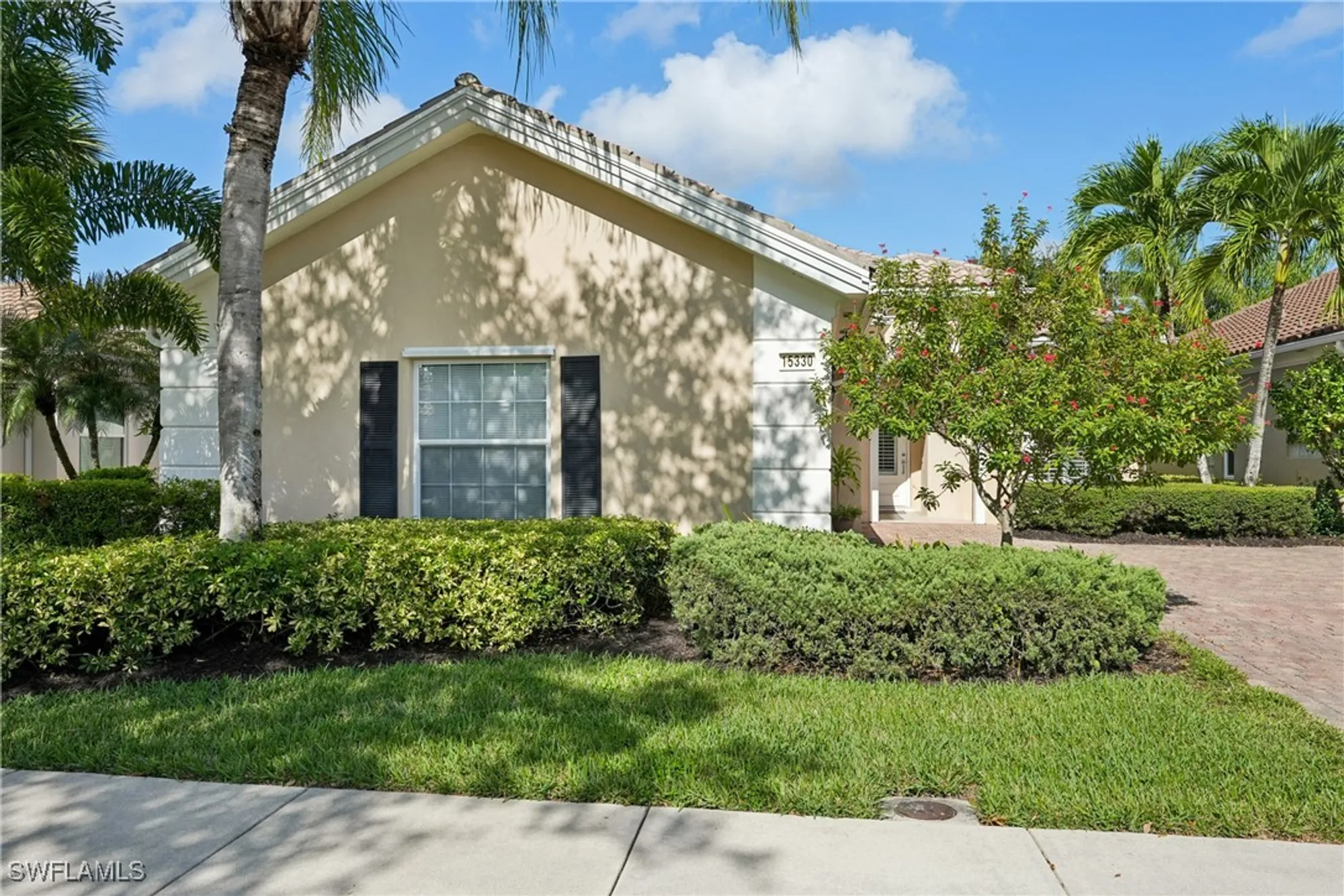 Property Slideshow image 6 of 46 | 15330 bonefish trl, Bonita Springs, FL, 34135