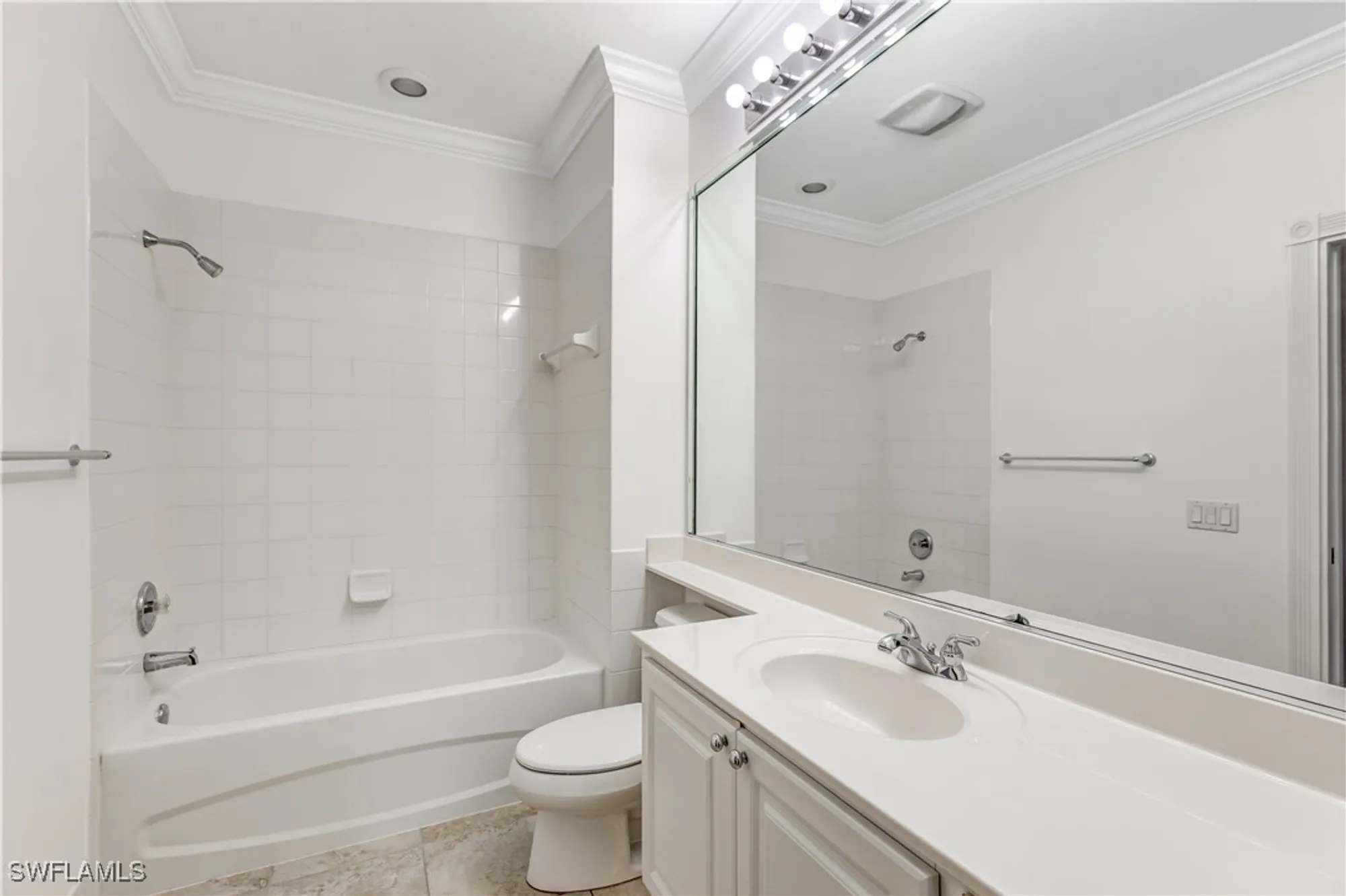 Property Slideshow image 27 of 50 | 28260 villagewalk cir, Bonita Springs, FL, 34135