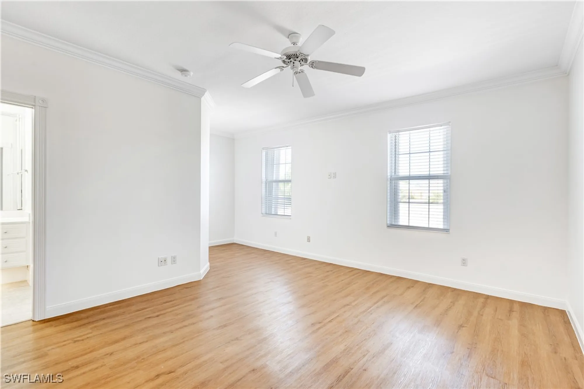 Property Slideshow image 20 of 50 | 28260 villagewalk cir, Bonita Springs, FL, 34135