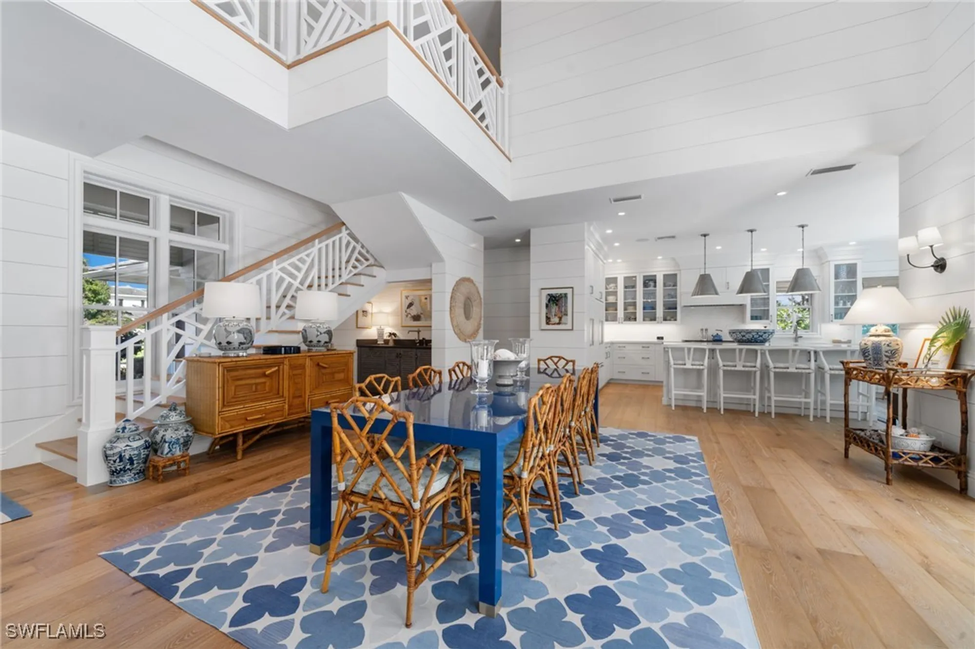 Property Slideshow image 15 of 42 | 390 windward way, Naples, FL, 34103