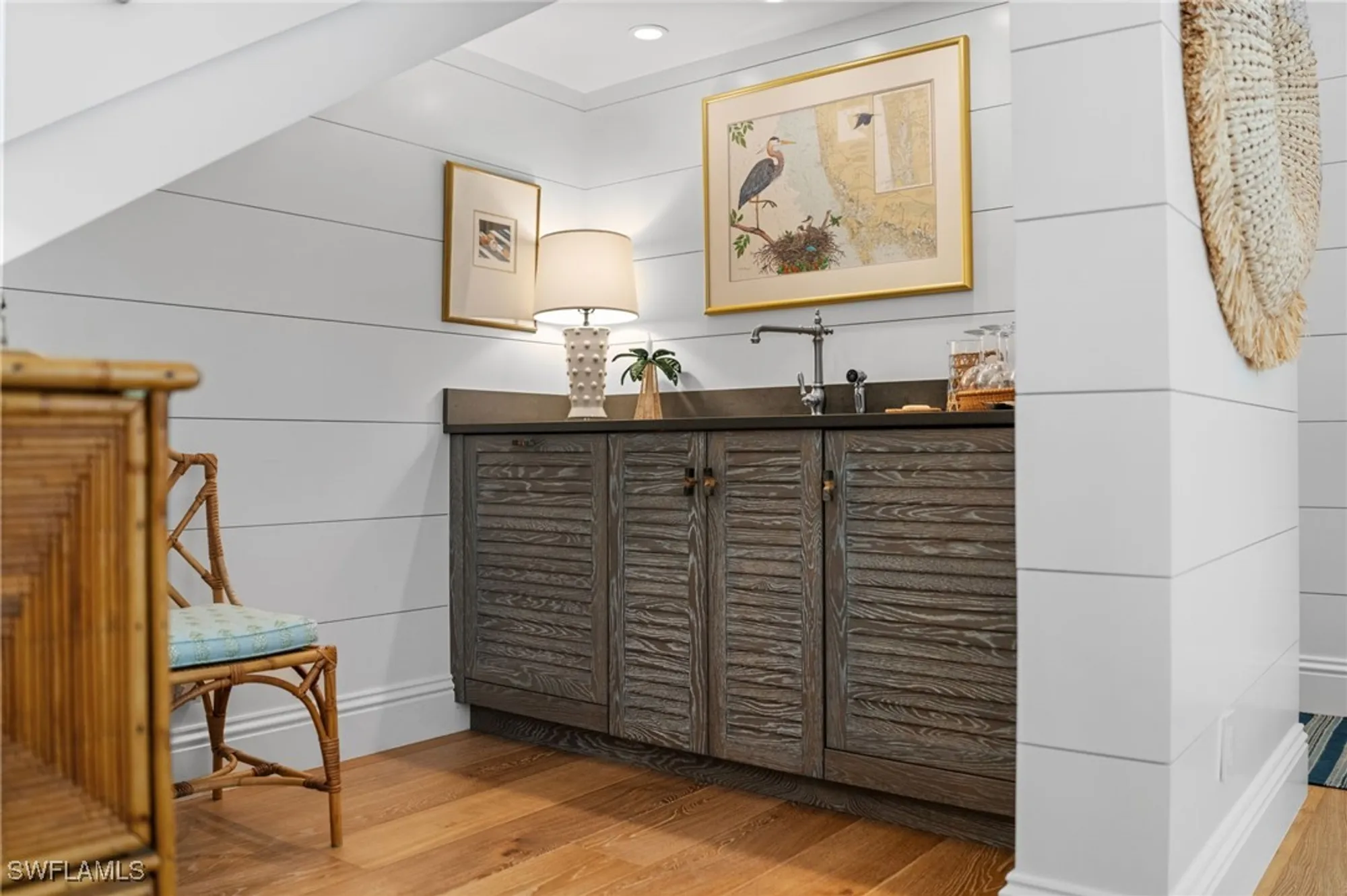 Property Slideshow image 26 of 42 | 390 windward way, Naples, FL, 34103