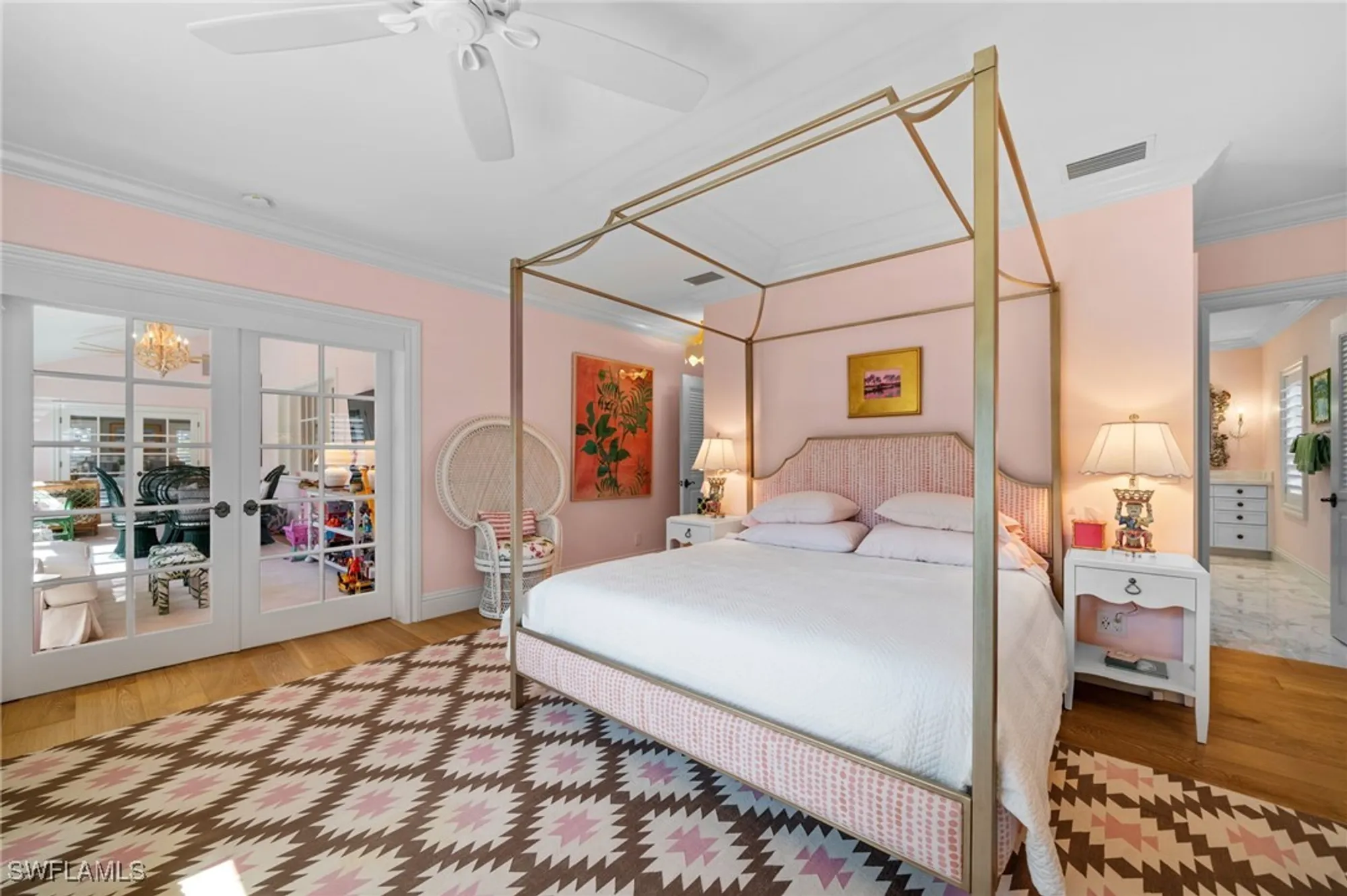 Property Slideshow image 28 of 42 | 390 windward way, Naples, FL, 34103