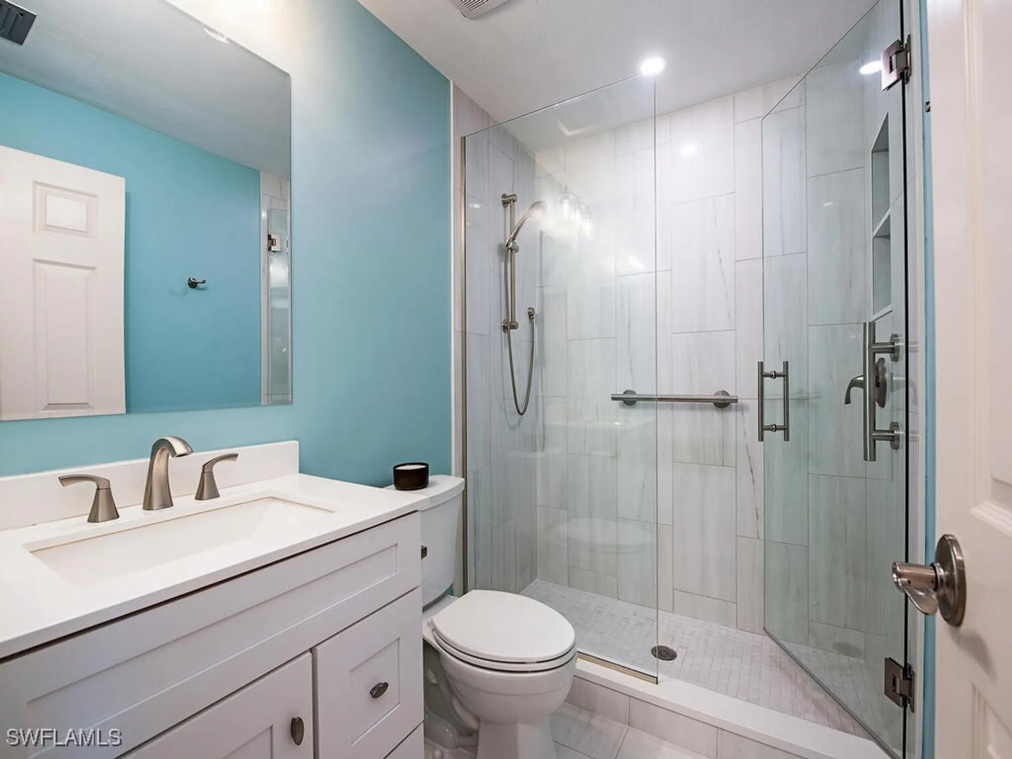 Property Slideshow image 10 of 27 | 6520 valen way # c505, Naples, FL, 34108