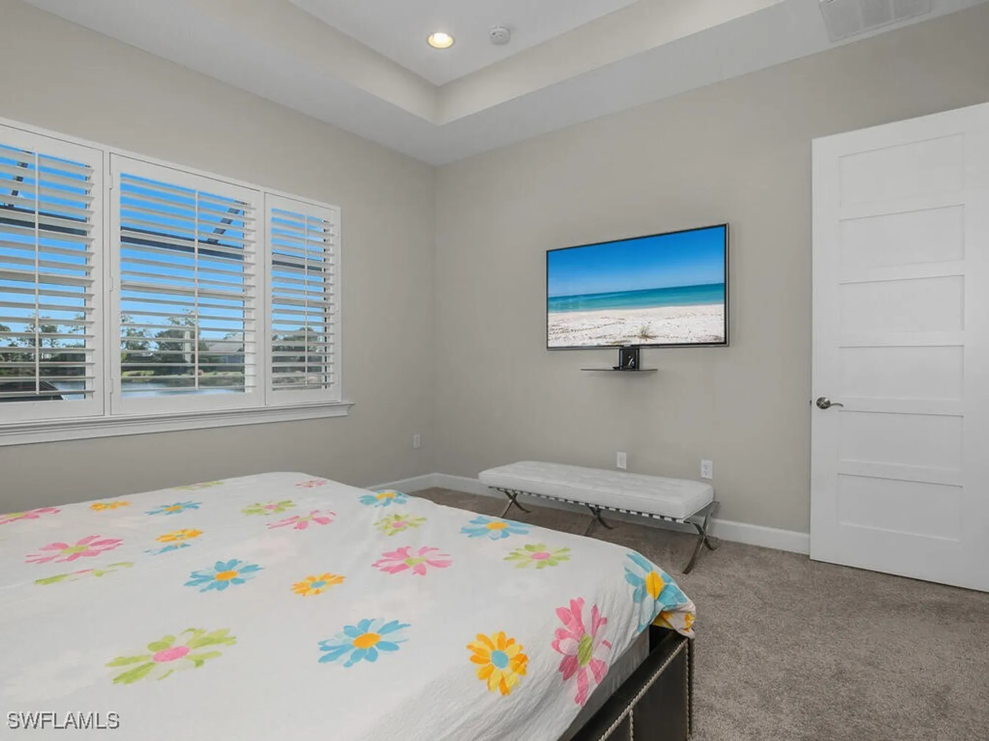 Property Slideshow image 18 of 50 | 7113 dominica dr, Naples, FL, 34113