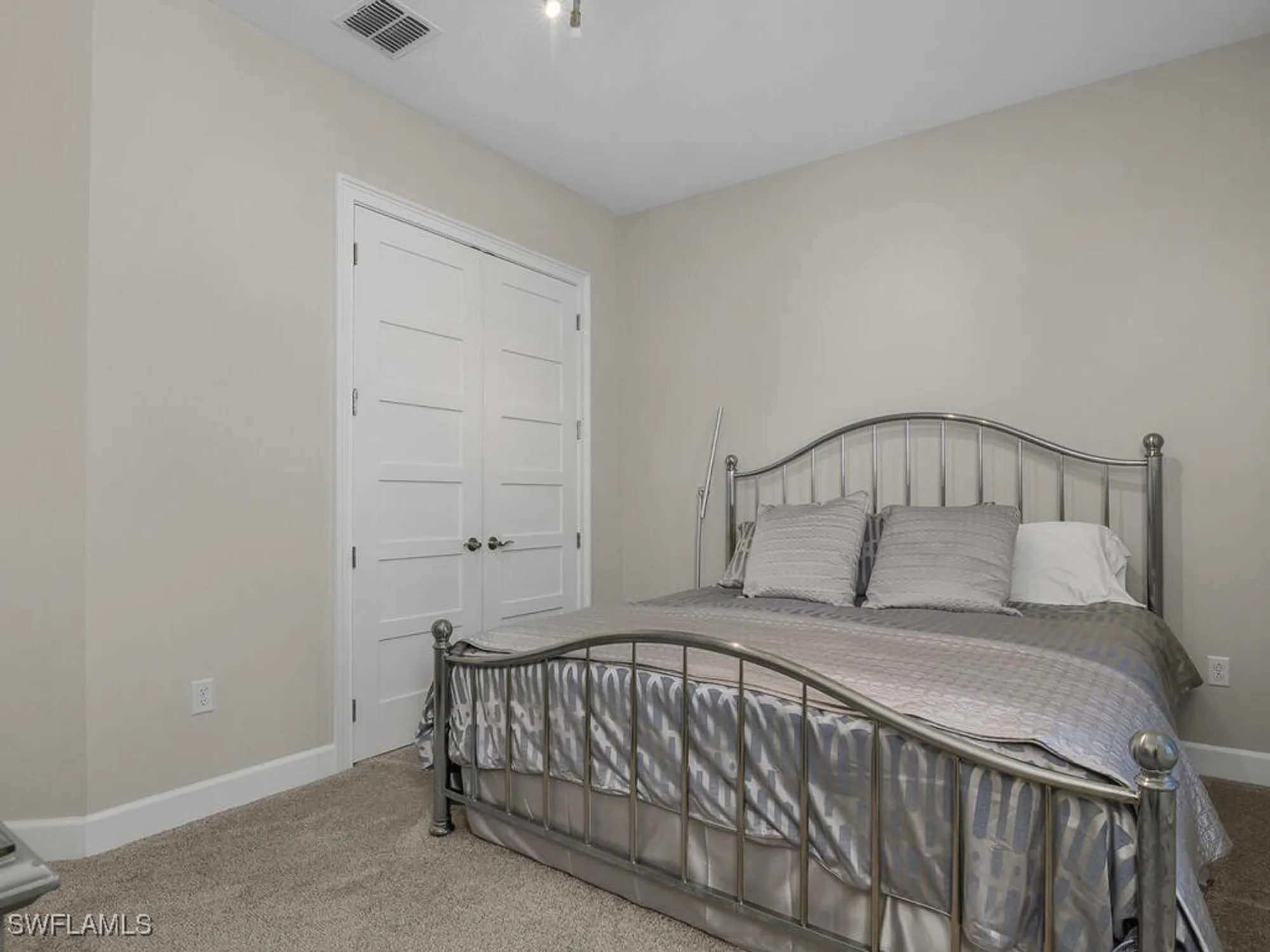 Property Slideshow image 25 of 50 | 7113 dominica dr, Naples, FL, 34113