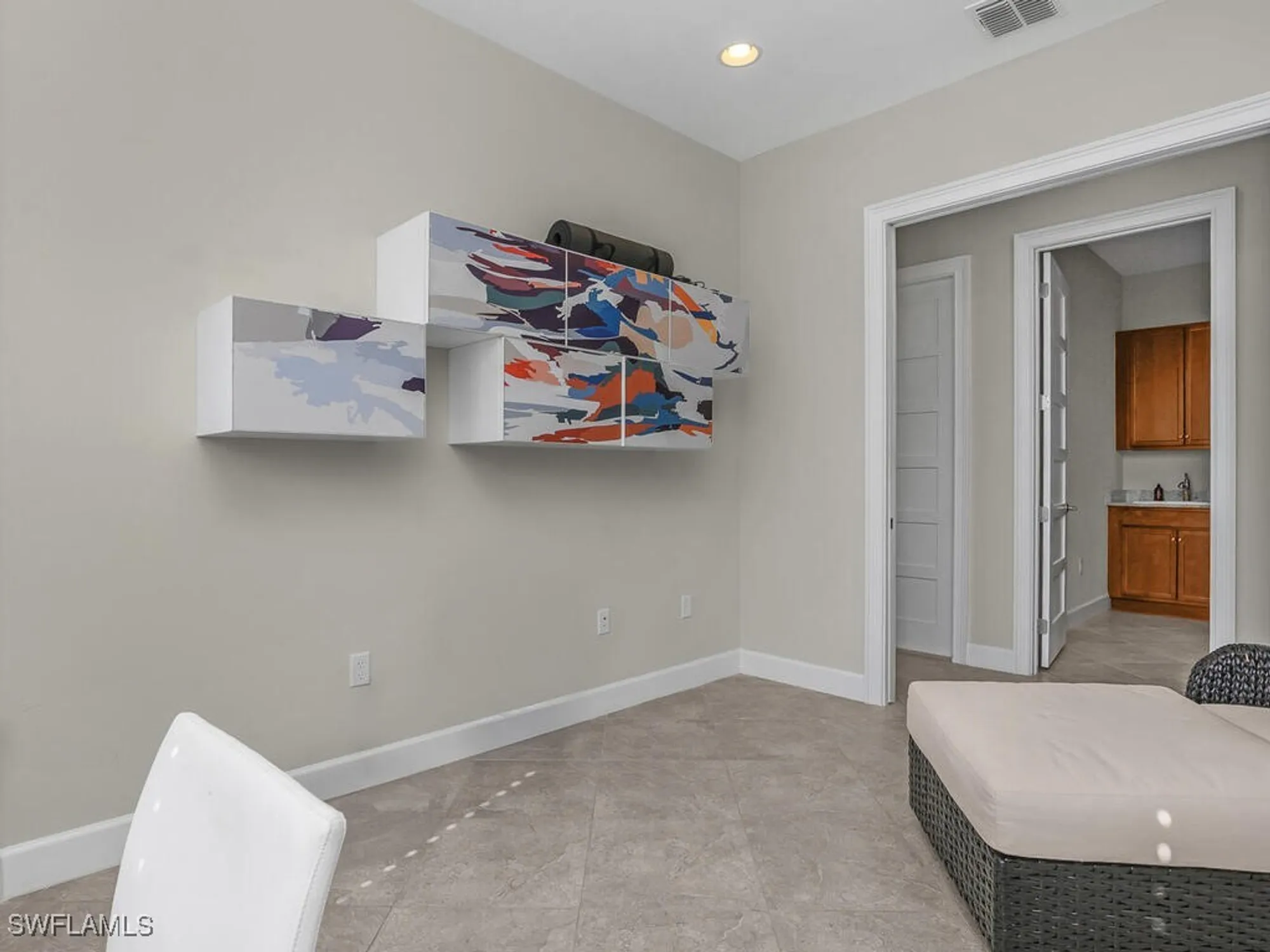 Property Slideshow image 28 of 50 | 7113 dominica dr, Naples, FL, 34113