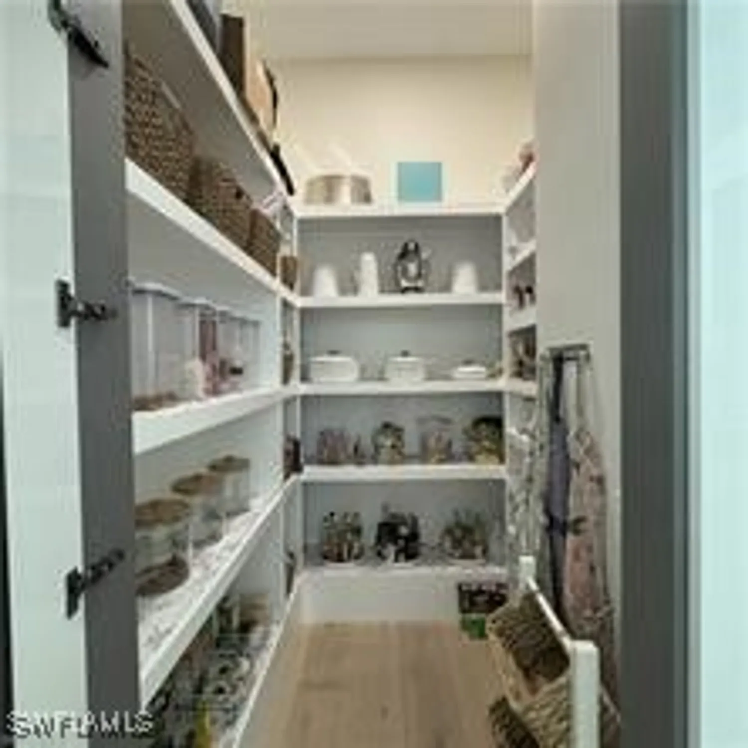 Property Slideshow image 11 of 41 | 3190 crayton rd, Naples, FL, 34103