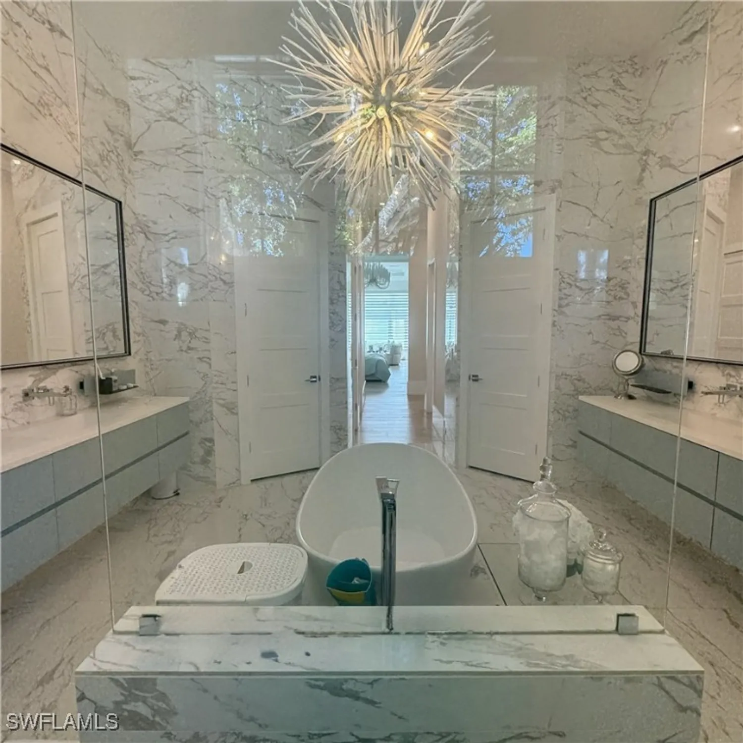 Property Slideshow image 20 of 41 | 3190 crayton rd, Naples, FL, 34103