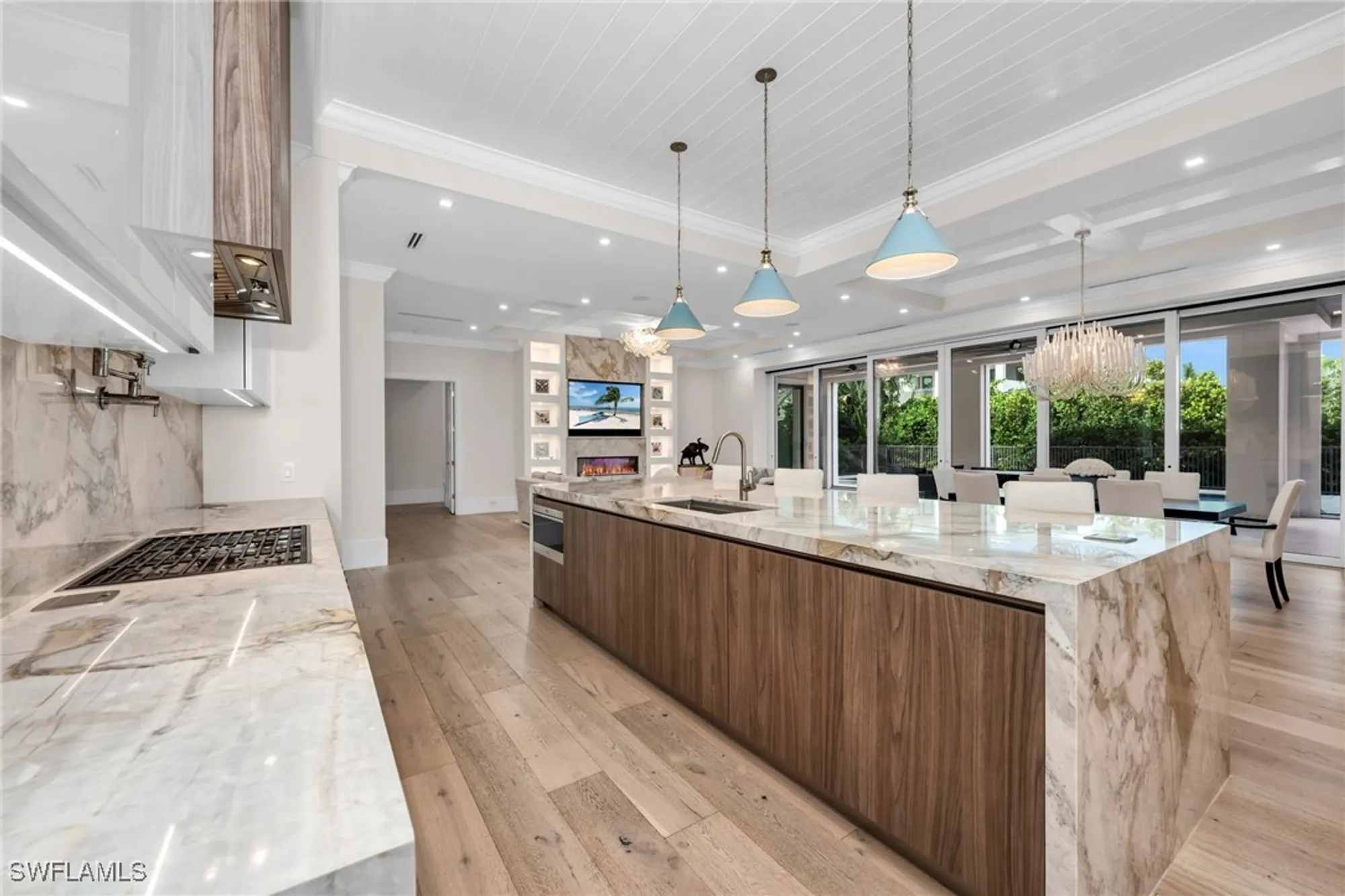 Property Slideshow image 7 of 41 | 3190 crayton rd, Naples, FL, 34103