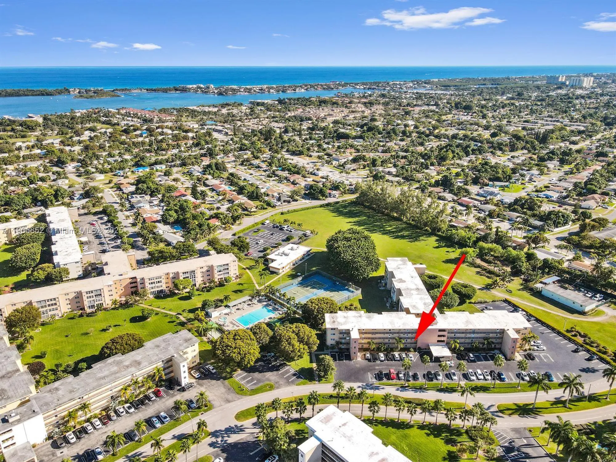 Property Slideshow image 21 of 23 | 2520 ne 1st ct apt 204, Boynton Beach, FL, 33435