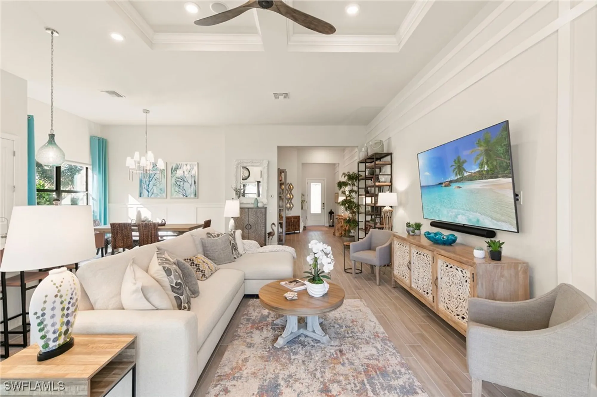 Property Slideshow image 12 of 49 | 2787 aviamar cir, Naples, FL, 34114