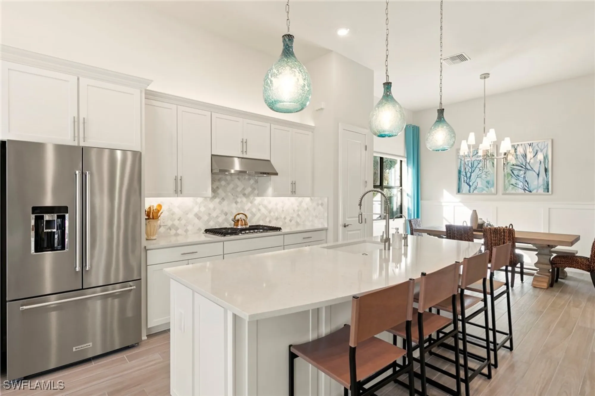 Property Slideshow image 13 of 49 | 2787 aviamar cir, Naples, FL, 34114