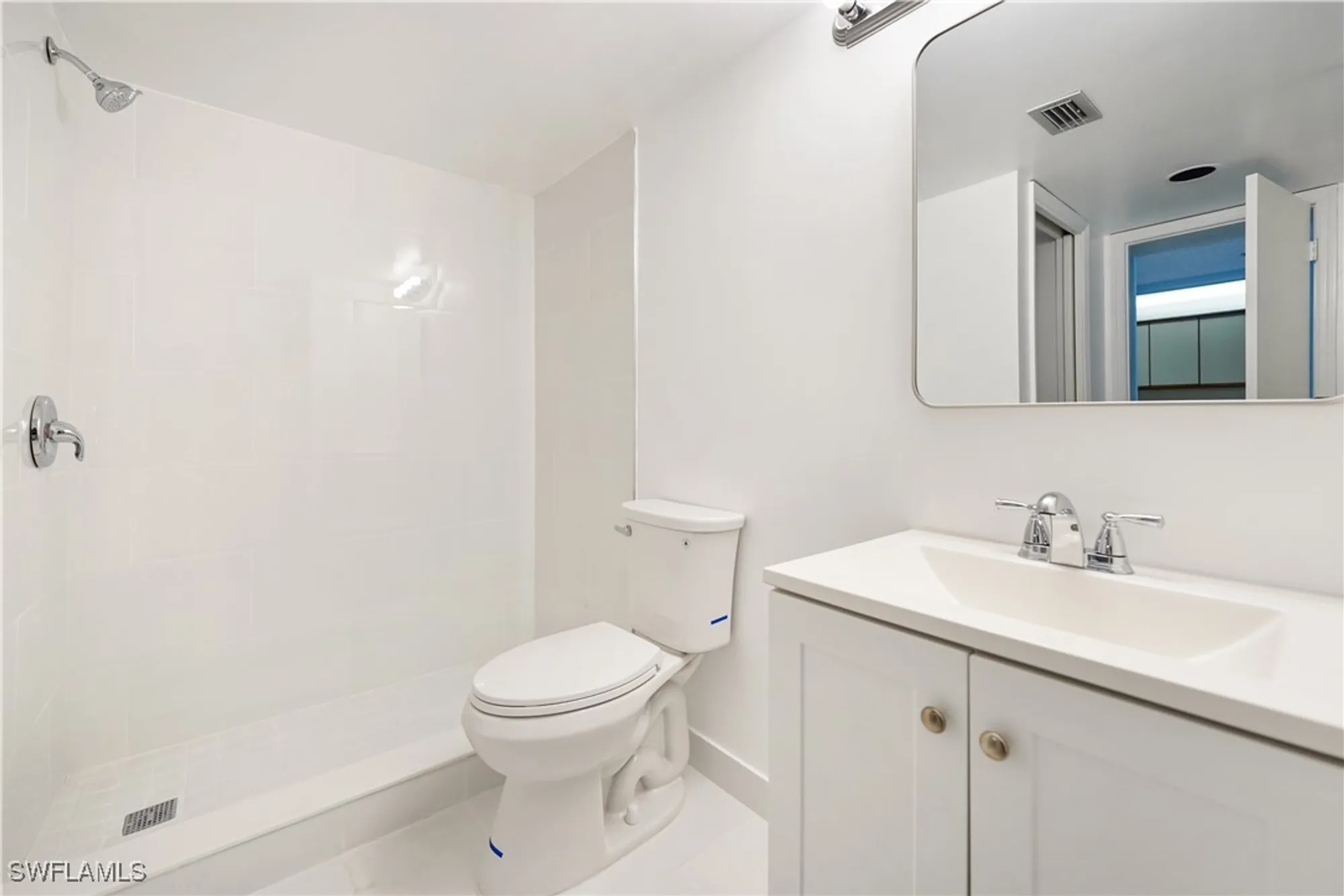 Property Slideshow image 12 of 20 | 10204 mangrove dr, Boynton Beach, FL, 33437