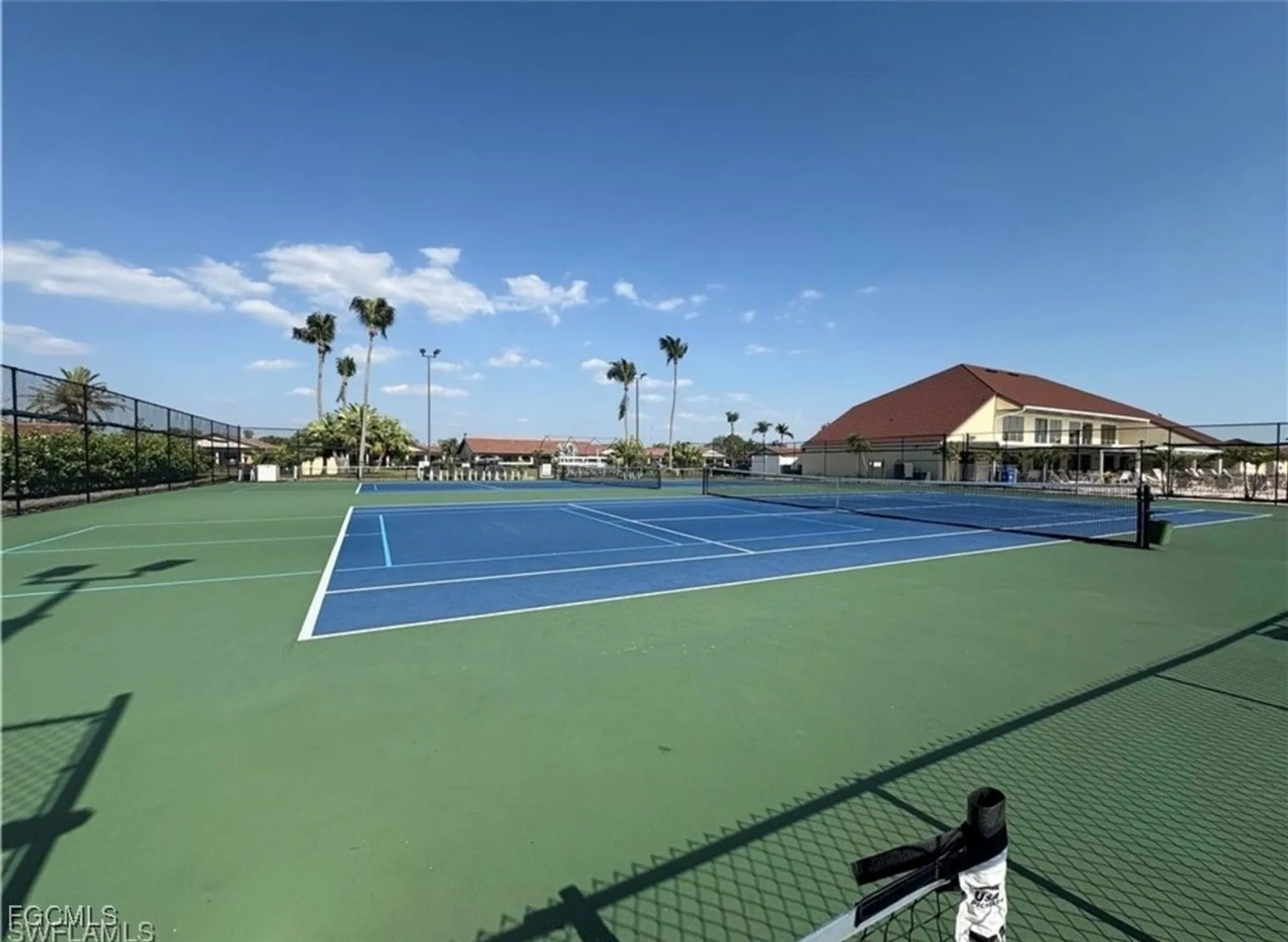 Property Slideshow image 34 of 41 | 11170 caravel cir 210, Fort Myers, FL, 33908