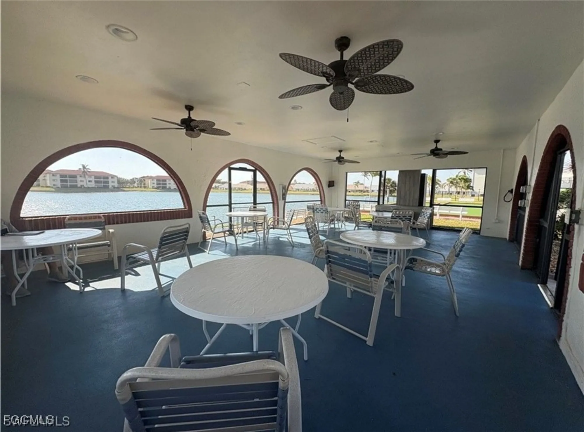 Property Slideshow image 33 of 41 | 11170 caravel cir 210, Fort Myers, FL, 33908