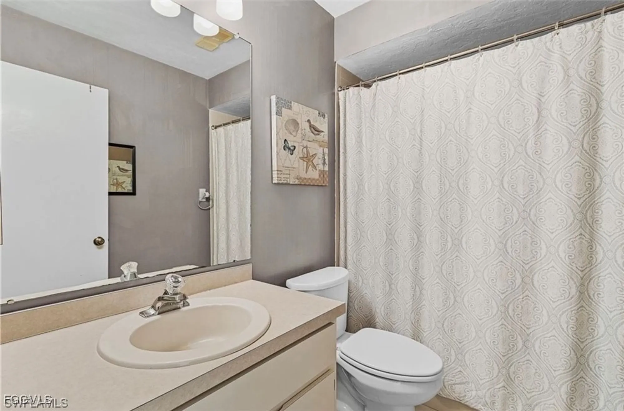 Property Slideshow image 8 of 41 | 11170 caravel cir 210, Fort Myers, FL, 33908