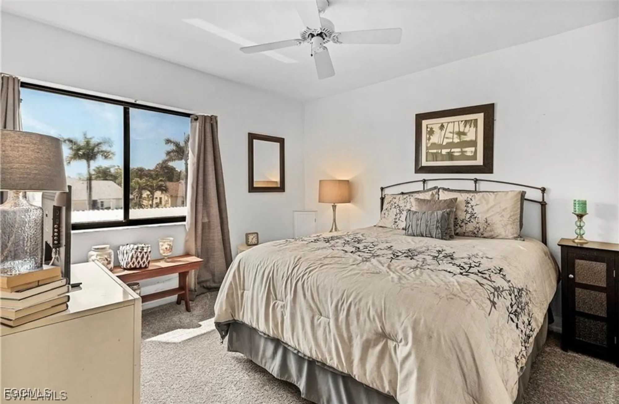 Property Slideshow image 9 of 41 | 11170 caravel cir 210, Fort Myers, FL, 33908