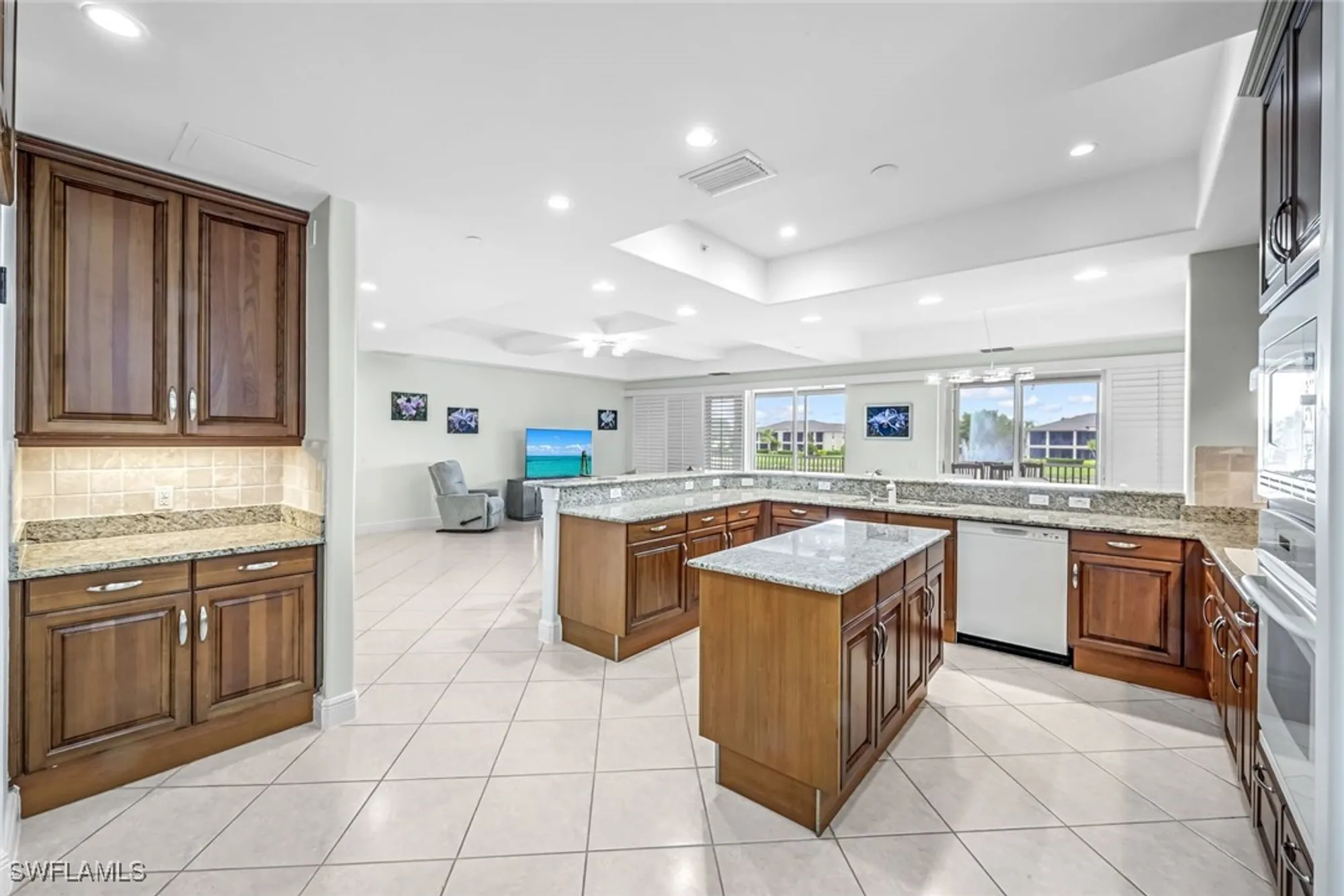 Property Slideshow image 5 of 35 | 510 avellino isles cir 2202, Naples, FL, 34119