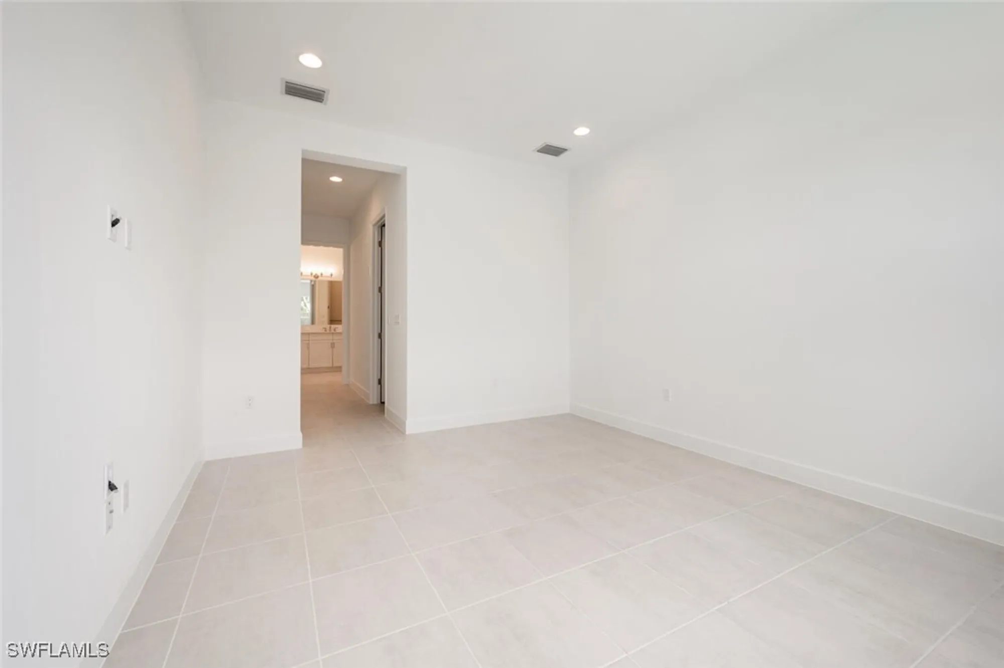 Property Slideshow image 18 of 50 | 12363 purple ficus way, Naples, FL, 34120