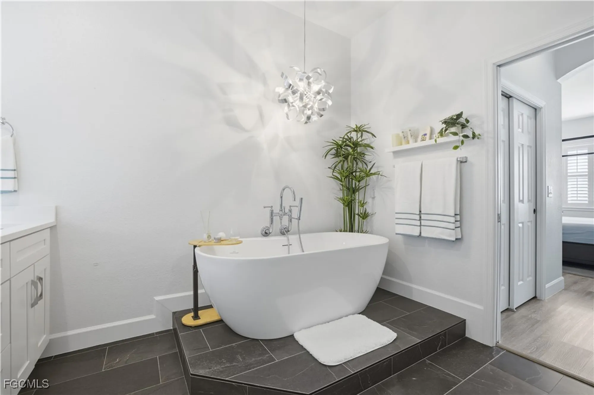 Property Slideshow image 25 of 48 | 12921 new market st apt 202, Fort Myers, FL, 33913