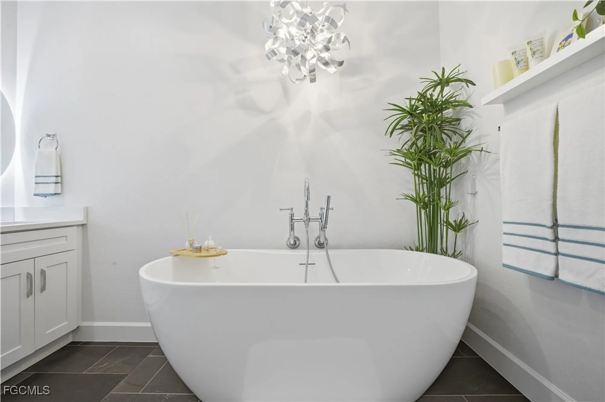 Property Slideshow image 23 of 48 | 12921 new market st apt 202, Fort Myers, FL, 33913