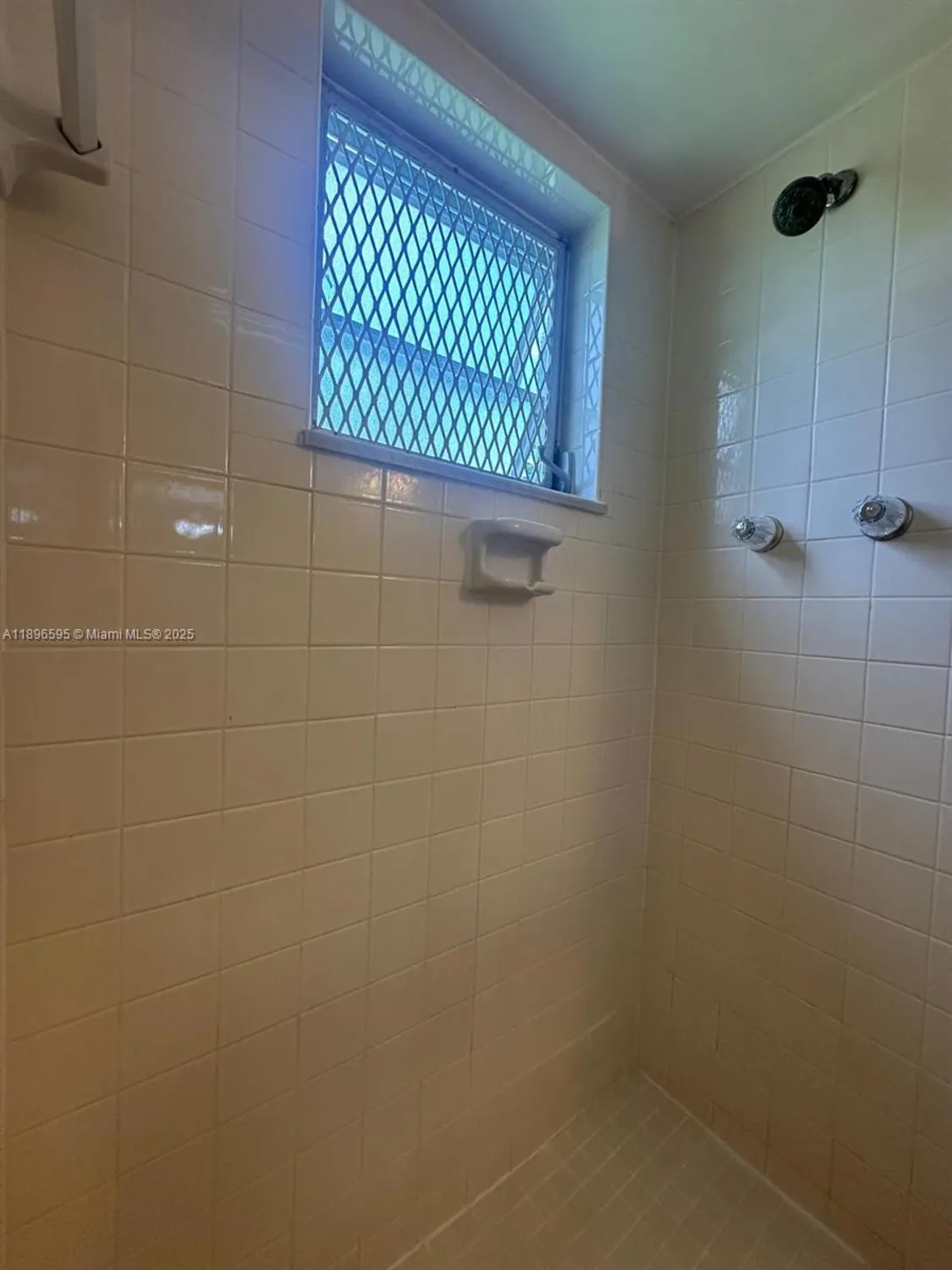 Property Slideshow image 49 of 87 | 9848 marina blvd apt 811, Boca Raton, FL, 33428