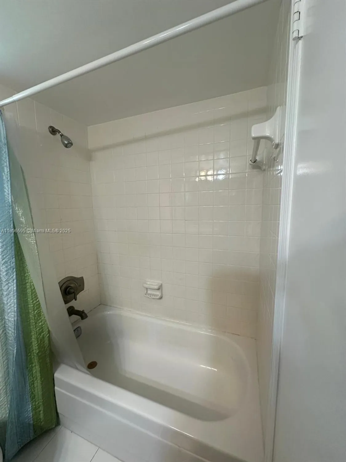 Property Slideshow image 66 of 87 | 9848 marina blvd apt 811, Boca Raton, FL, 33428