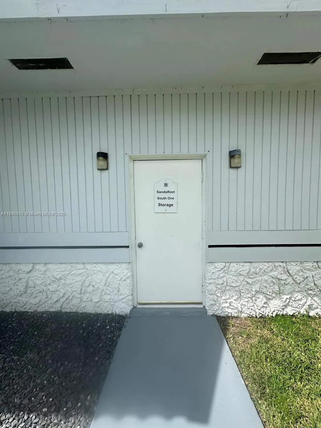 Property Slideshow image 70 of 87 | 9848 marina blvd apt 811, Boca Raton, FL, 33428