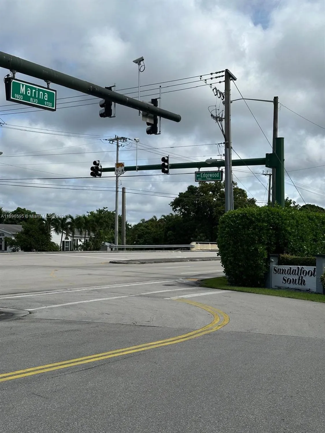 Property Slideshow image 85 of 87 | 9848 marina blvd apt 811, Boca Raton, FL, 33428