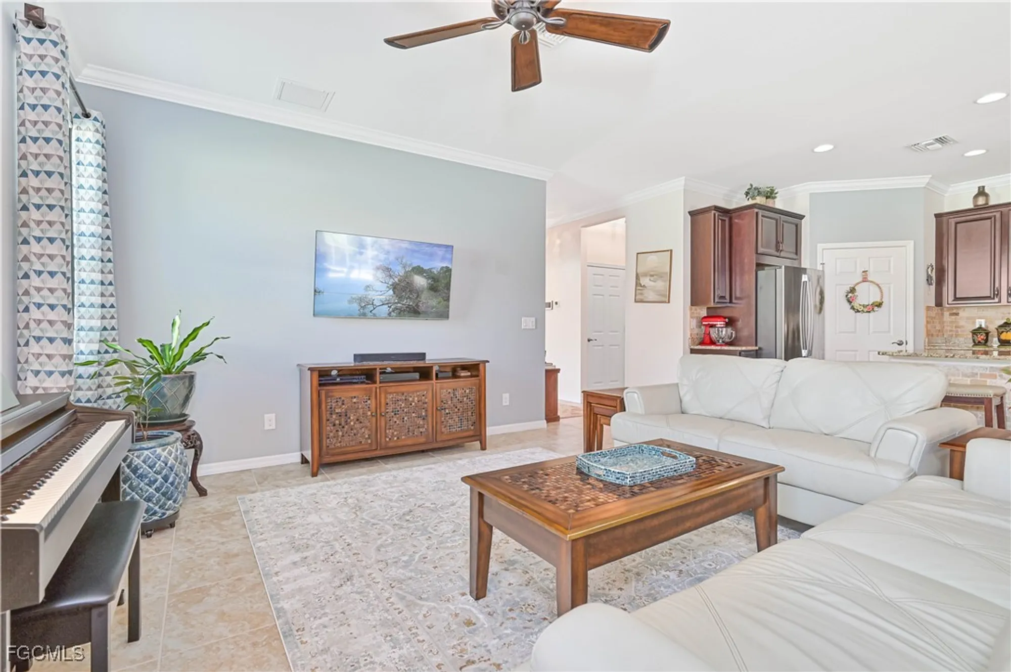 Property Slideshow image 15 of 43 | 3149 apple blossom dr, Alva, FL, 33920