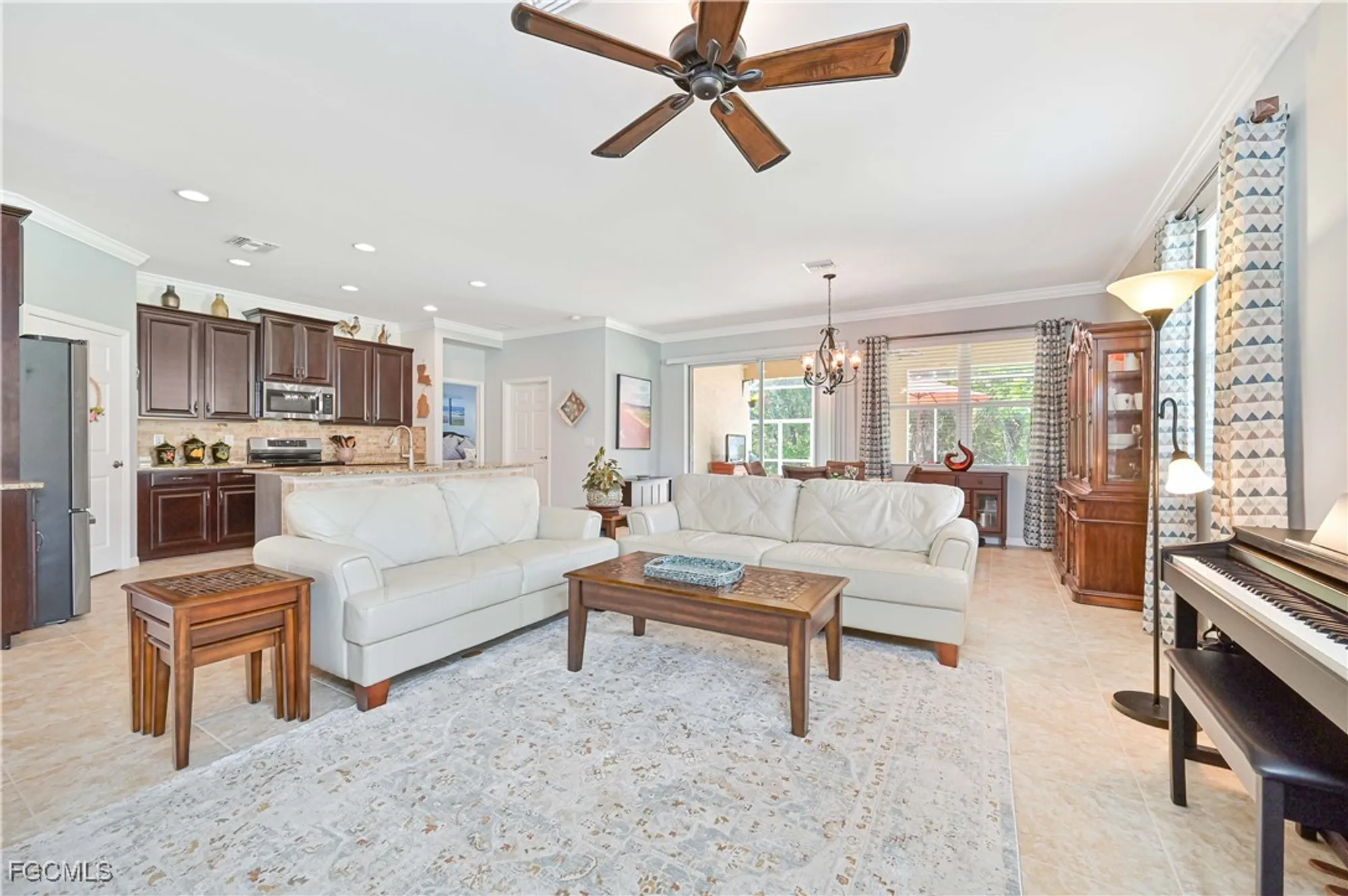 Property Slideshow image 16 of 43 | 3149 apple blossom dr, Alva, FL, 33920
