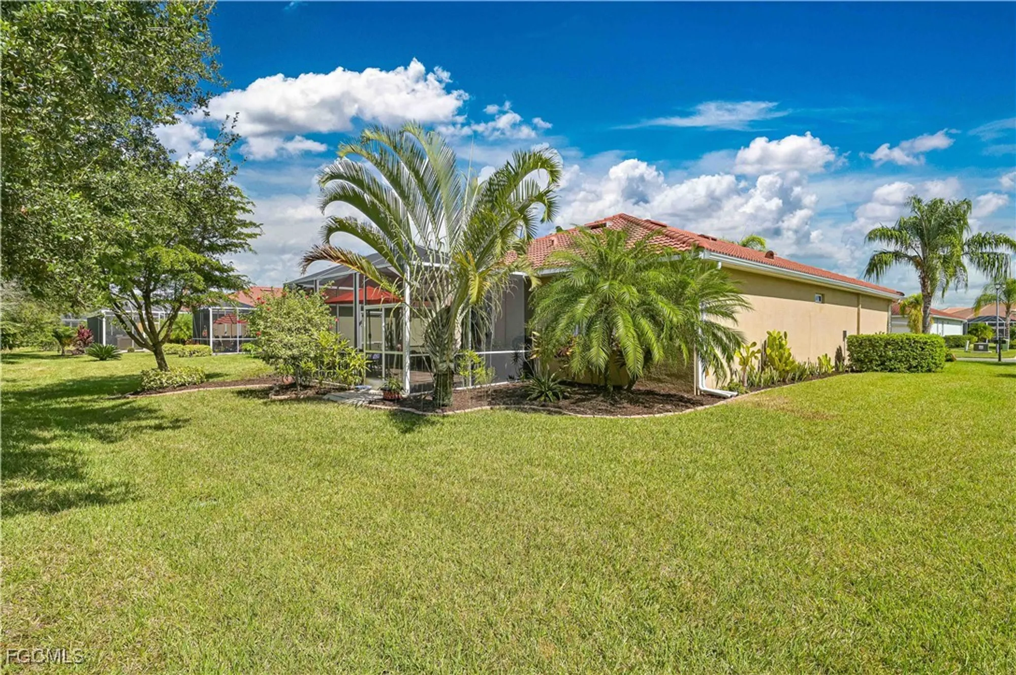 Property Slideshow image 6 of 43 | 3149 apple blossom dr, Alva, FL, 33920