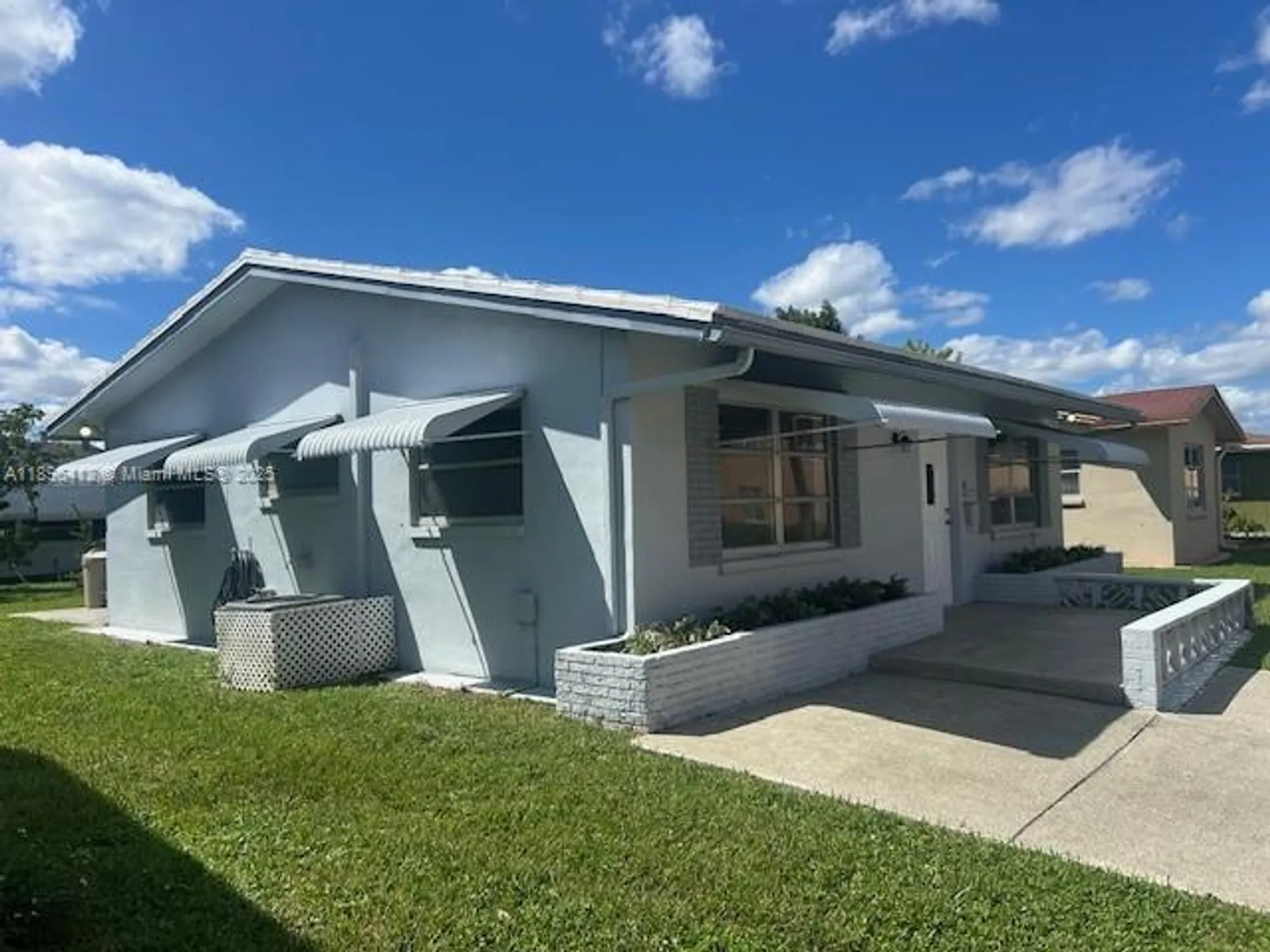 Property Slideshow image 14 of 19 | 4804 nw 50th ct, Tamarac, FL, 33319