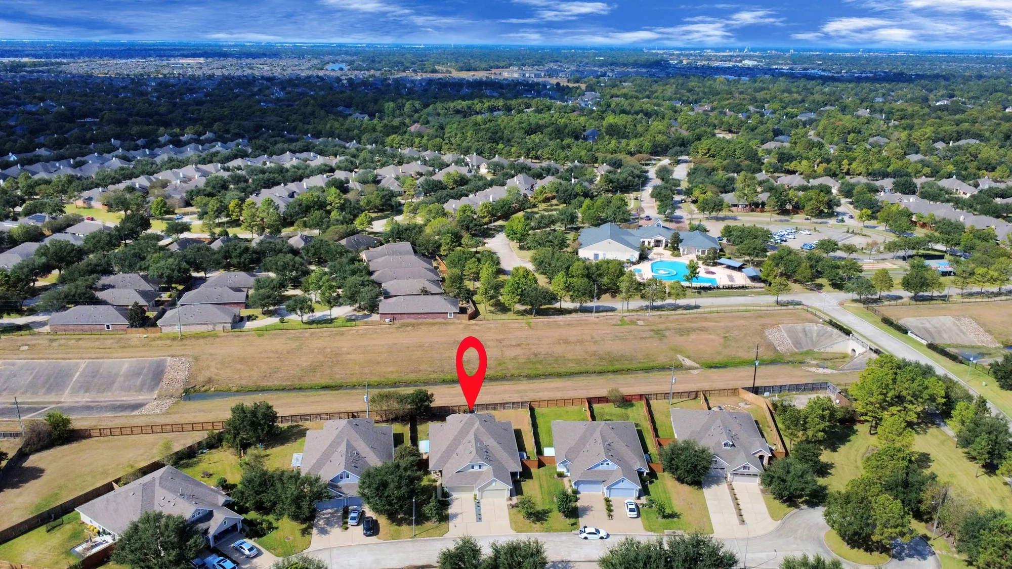 Property Slideshow image 35 of 37 | 25218 aspenlodge ln, Katy, TX, 77494