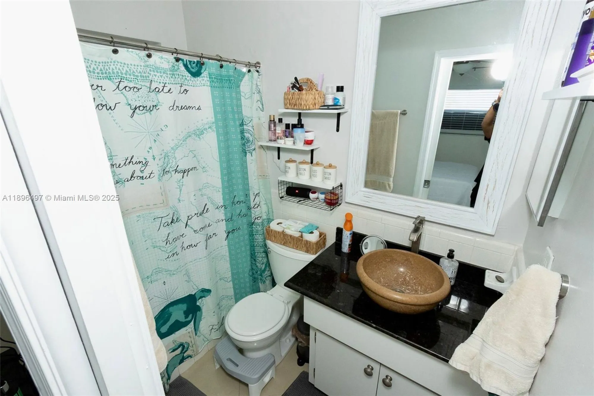 Property Slideshow image 27 of 35 | 4518 nw 45th ct, Tamarac, FL, 33319