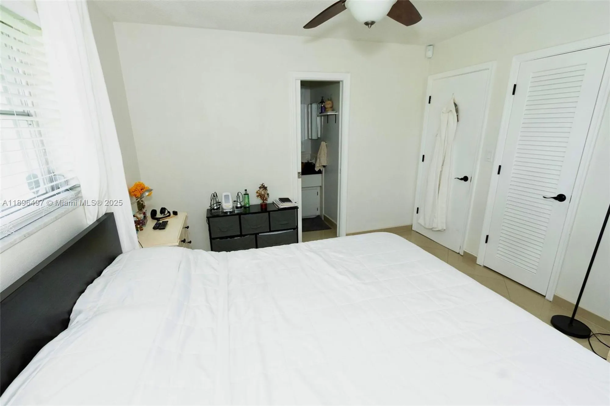 Property Slideshow image 28 of 35 | 4518 nw 45th ct, Tamarac, FL, 33319