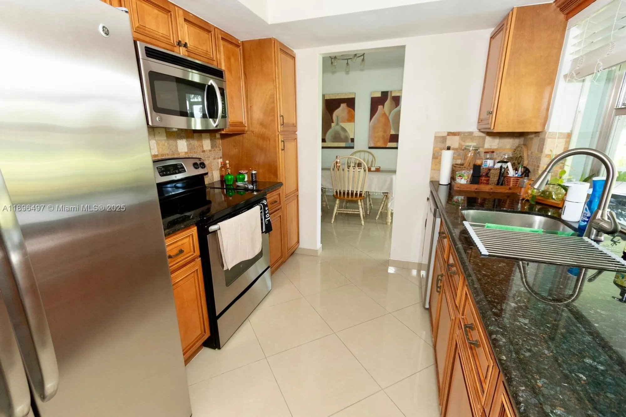 Property Slideshow image 21 of 35 | 4518 nw 45th ct, Tamarac, FL, 33319