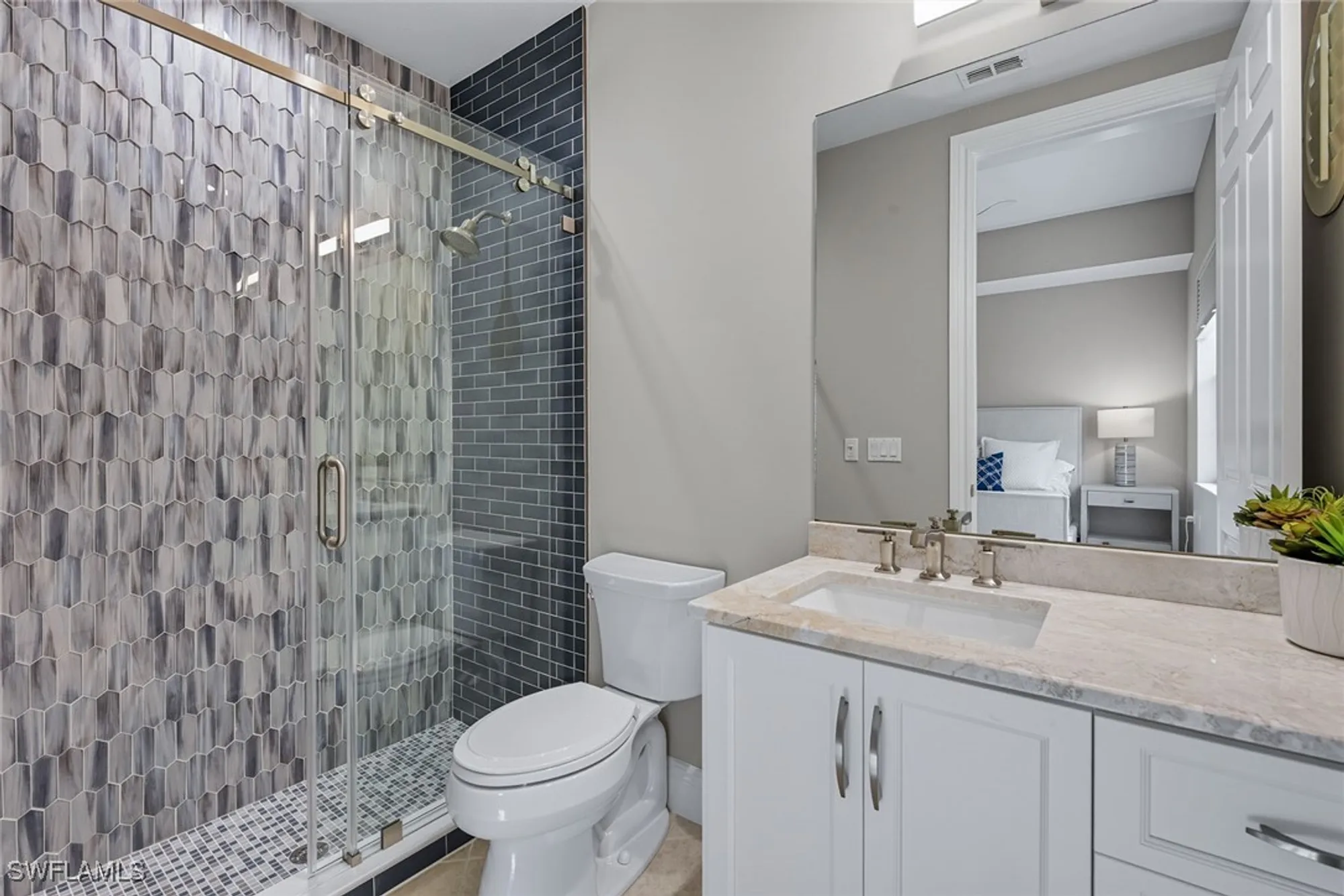 Property Slideshow image 17 of 47 | 3705 montreux ln 104, Naples, FL, 34114