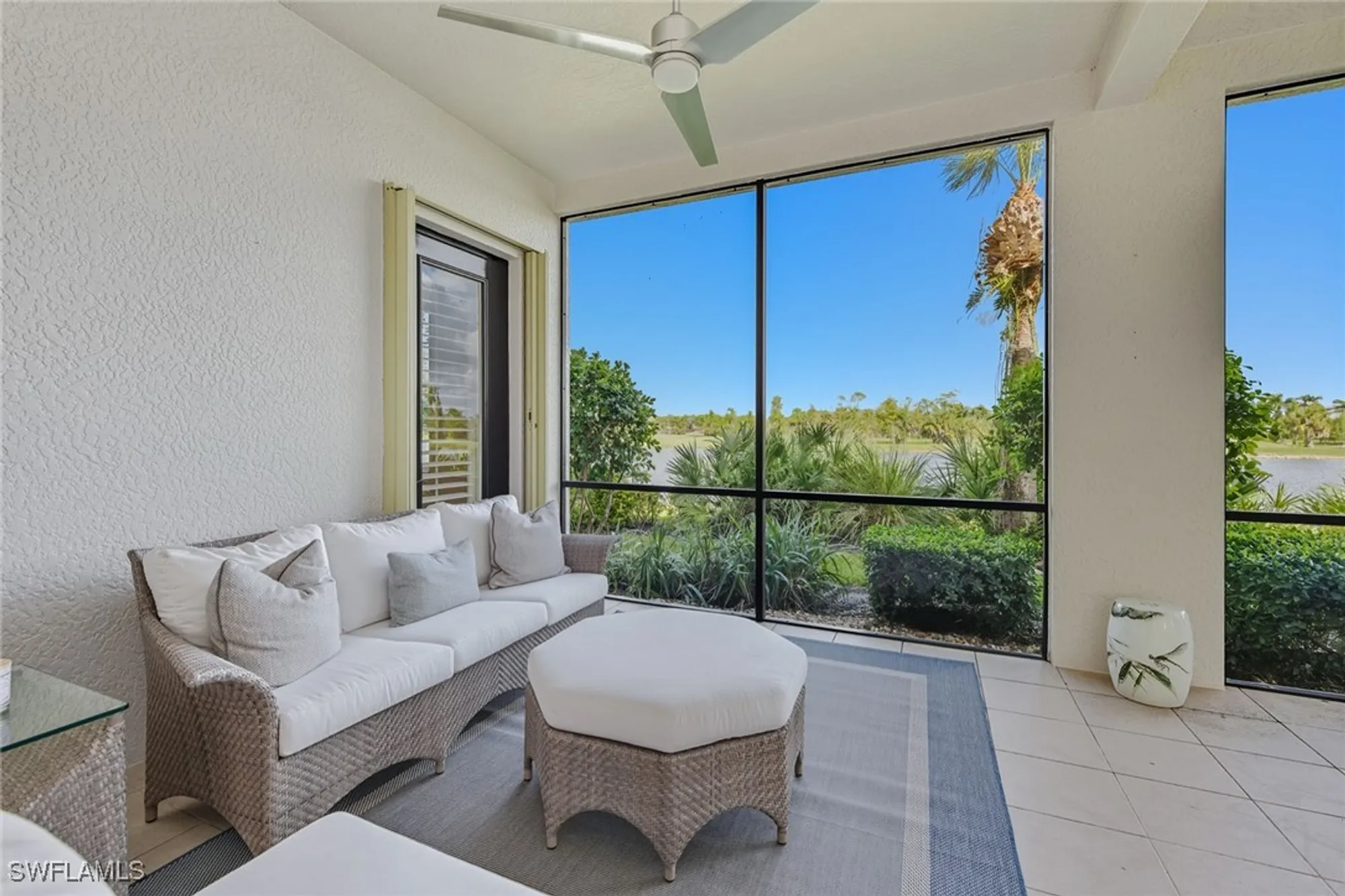 Property Slideshow image 25 of 47 | 3705 montreux ln 104, Naples, FL, 34114