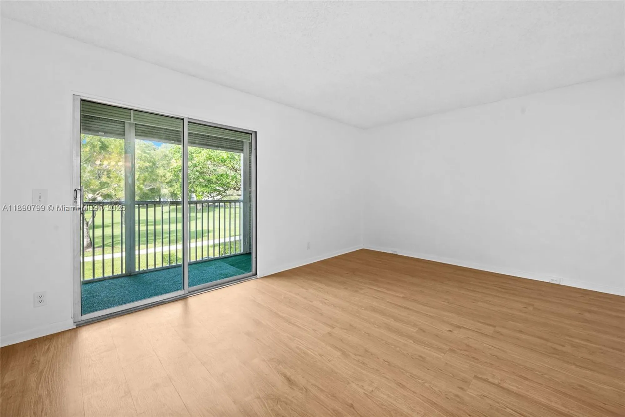 Property Slideshow image 19 of 26 | 13255 sw 9th ct 211g, Pembroke Pines, FL, 33027