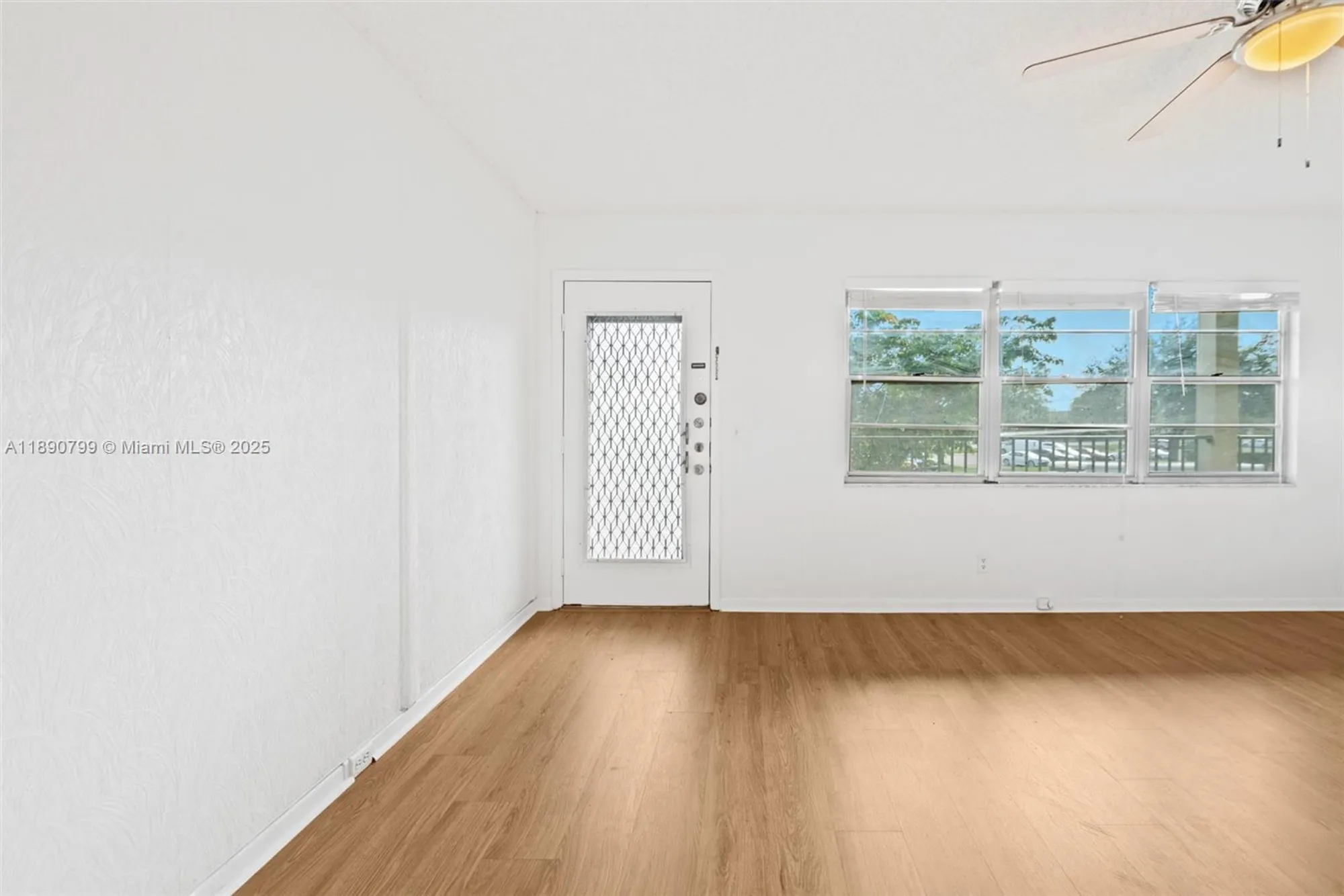 Property Slideshow image 10 of 26 | 13255 sw 9th ct 211g, Pembroke Pines, FL, 33027